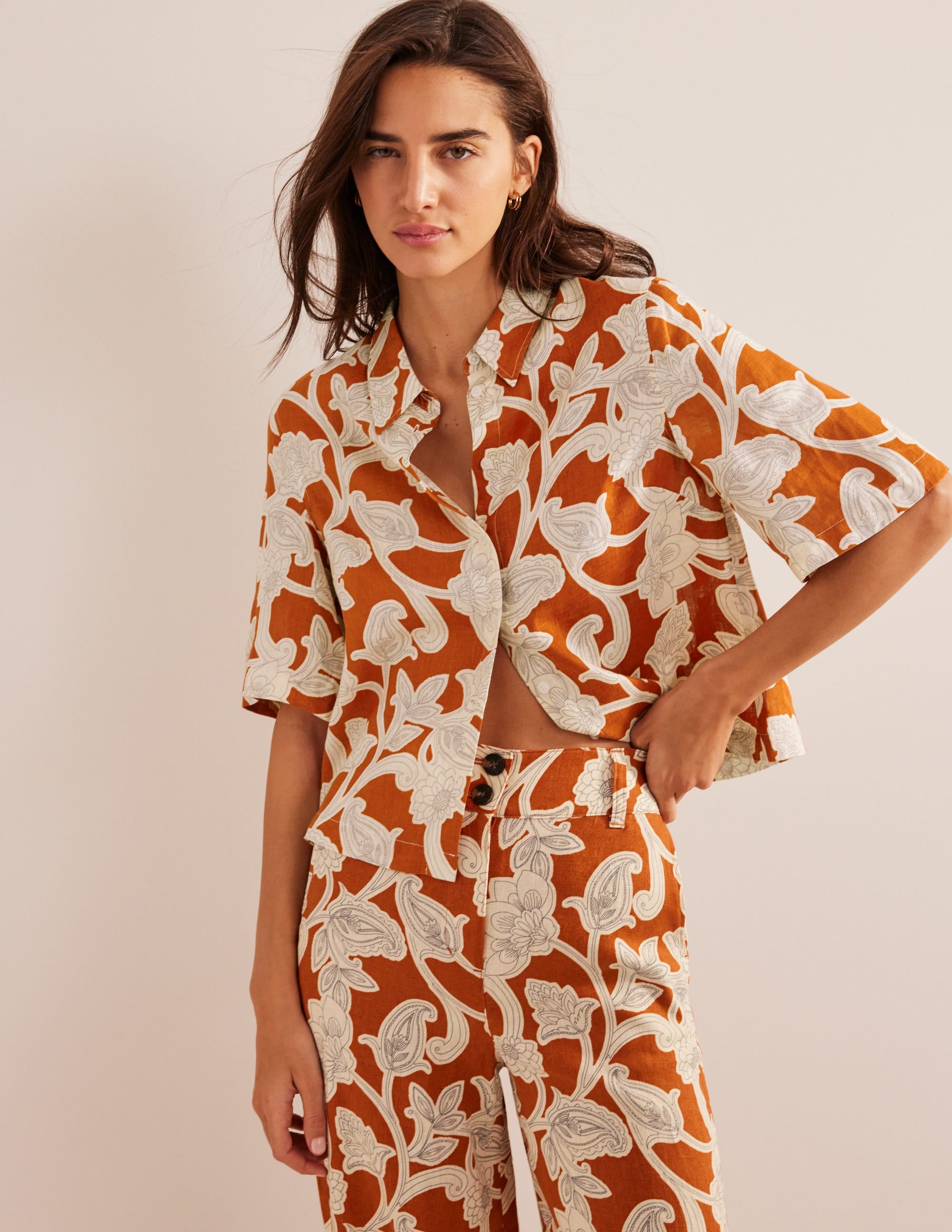 Short Sleeve Linen Shirt-Rust, Paisley Whirl - Image 1