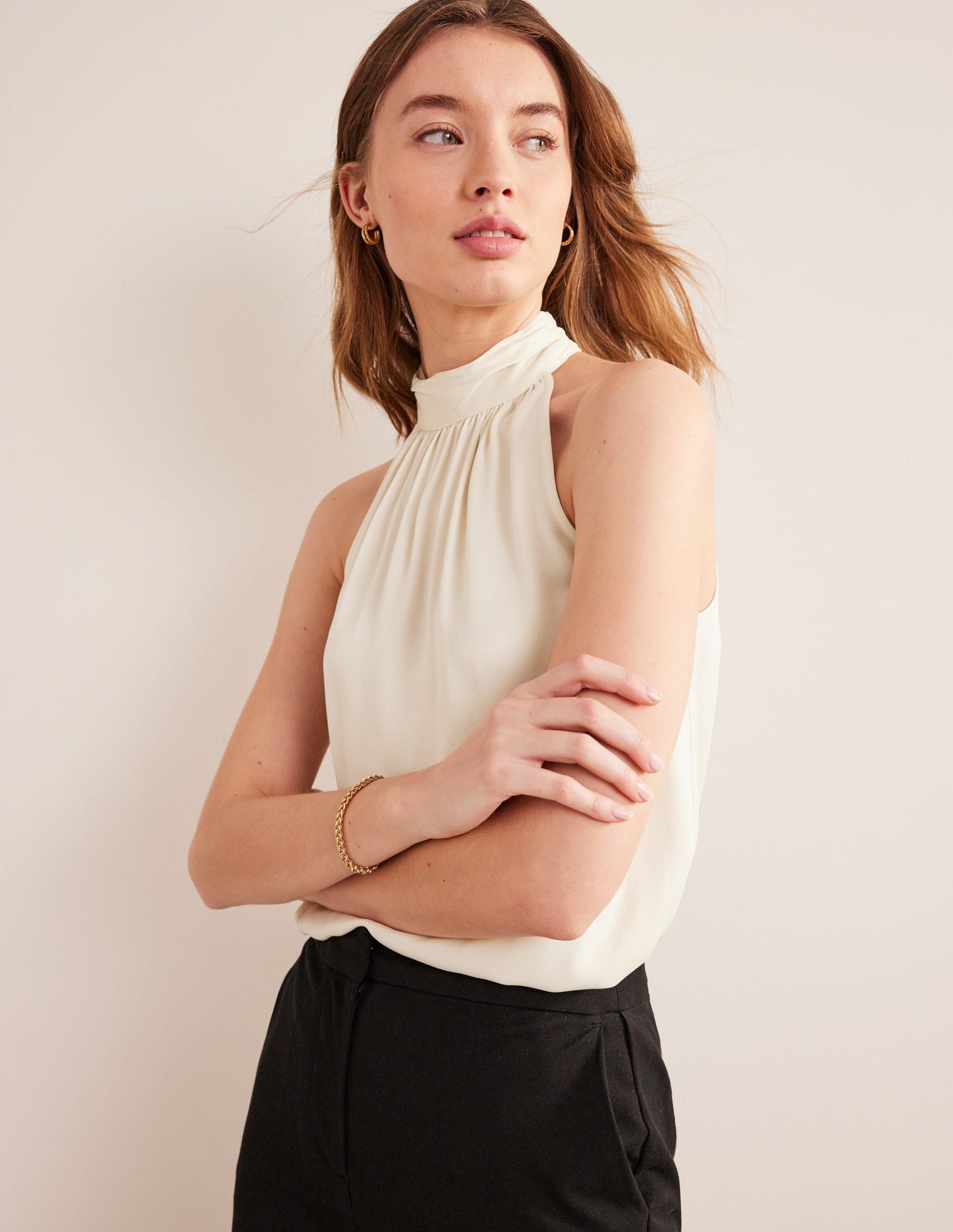 Neckholder-Oberteil aus Satin-Rauchgrau