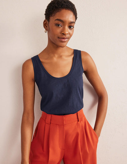 Lässiges Trägershirt mit Rundhalsausschnitt-Marineblau