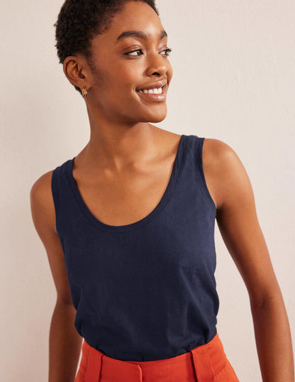 Lässiges Trägershirt mit Rundhalsausschnitt-Marineblau