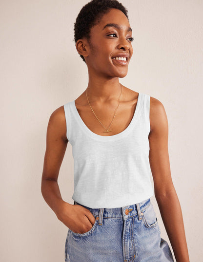 Lässiges Trägershirt mit Rundhalsausschnitt-Weiß-4
