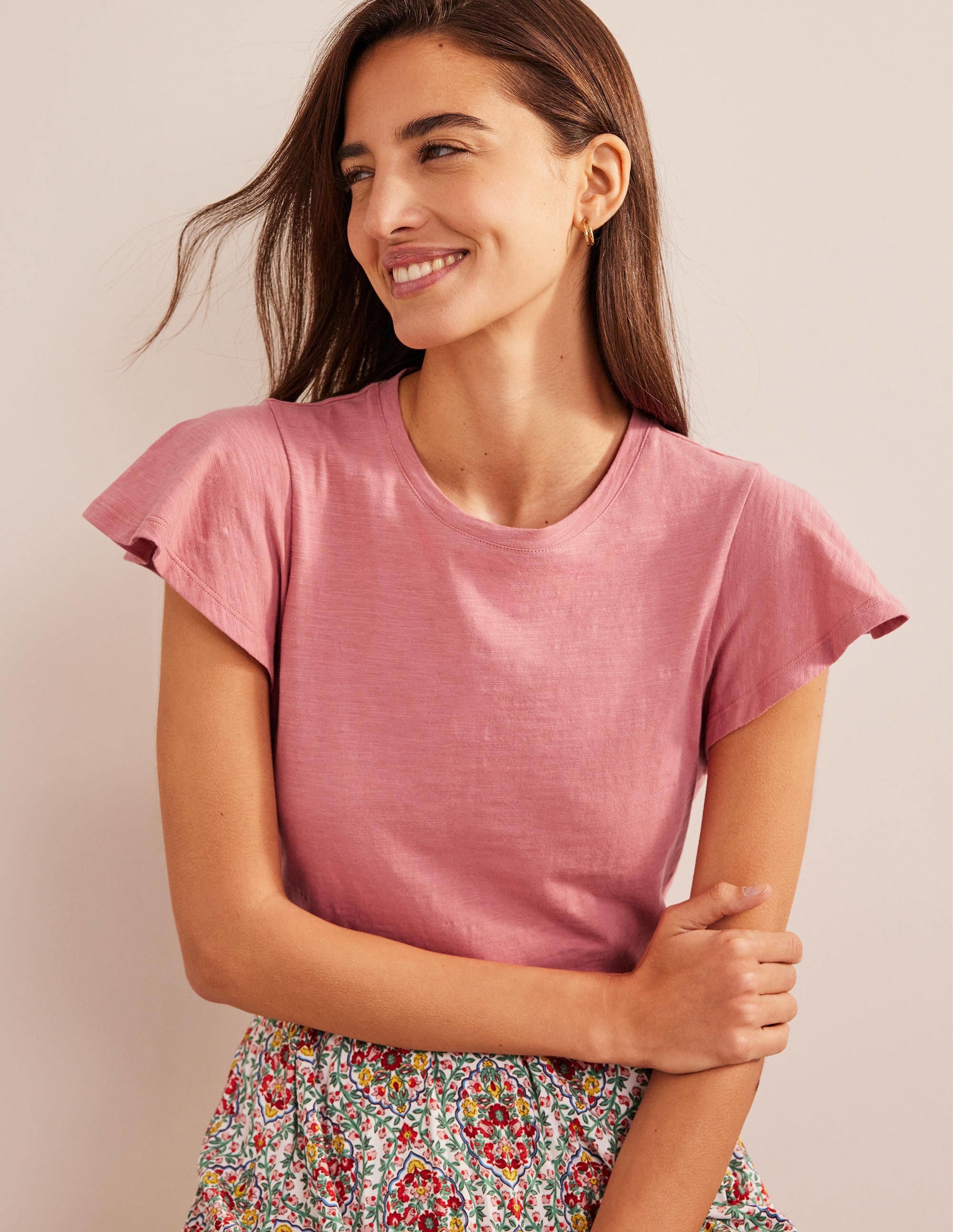 T-Shirt mit Rundhalsausschnitt und Flatterdetails-Blassrosa - Image 1
