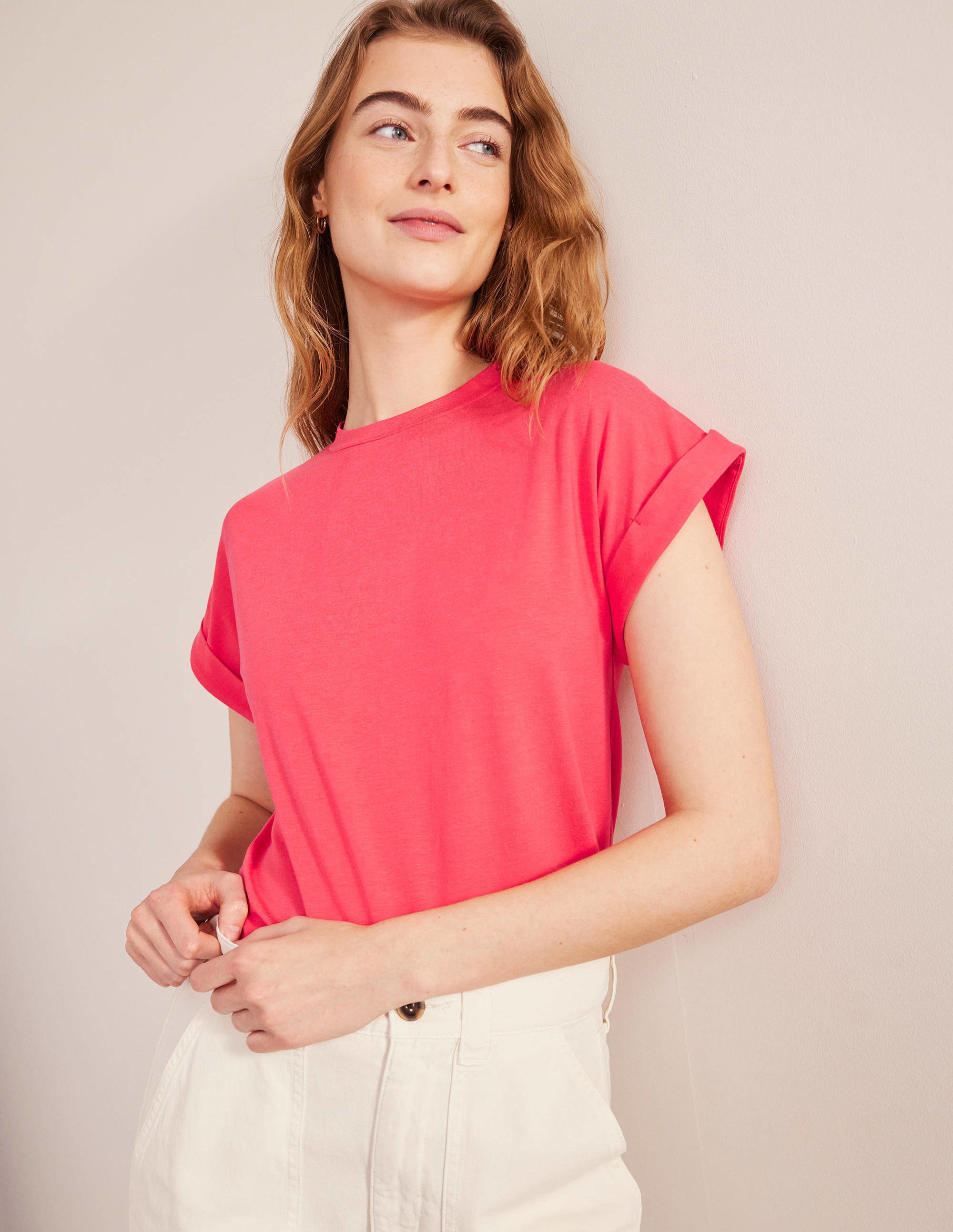 Rundhals-T-Shirt mit umgekrempelten Ärmeln-Festivalrosa - Image 4