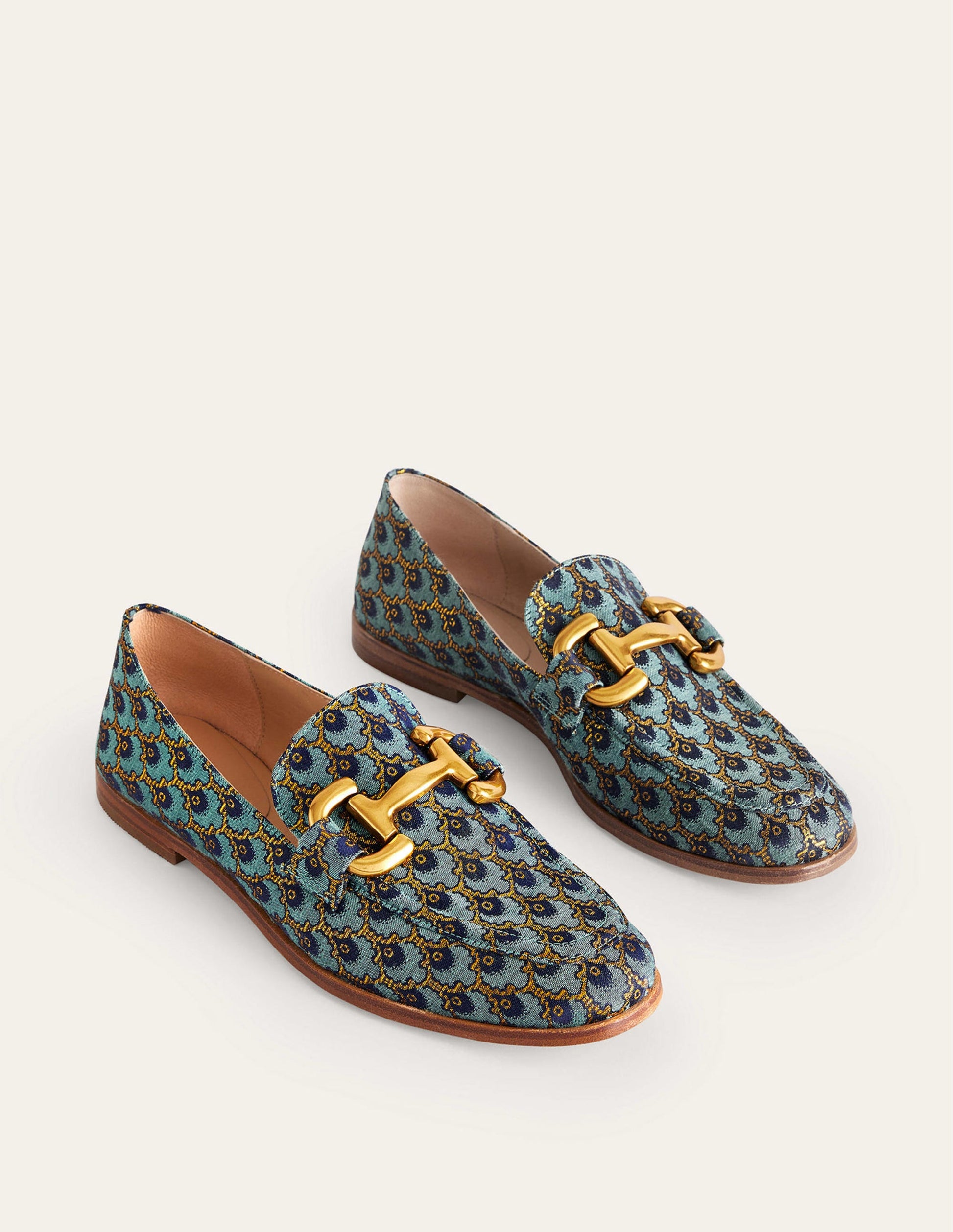 Iris Snaffle Loafers-Jacquard-3