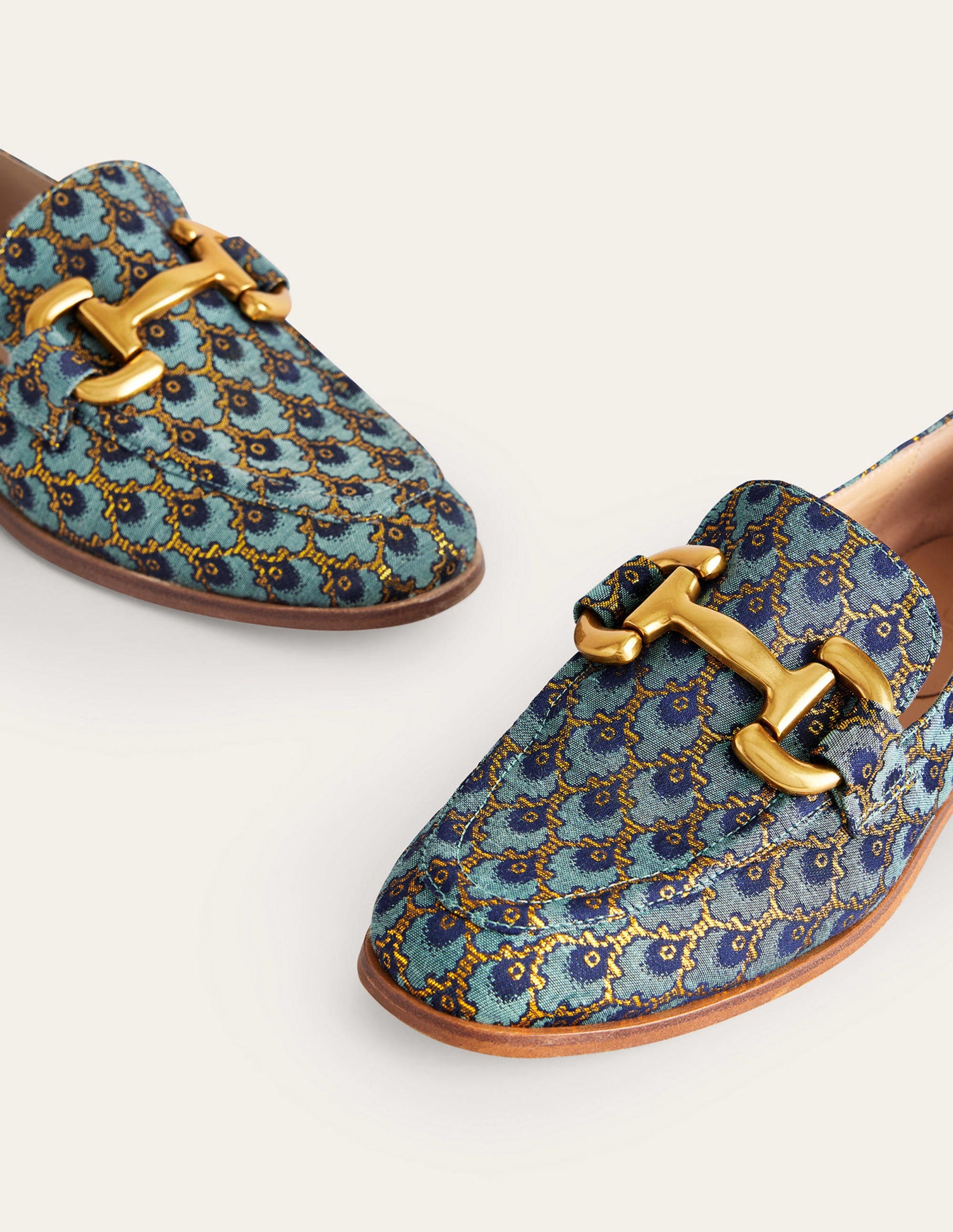 Iris Snaffle Loafers-Jacquard-4