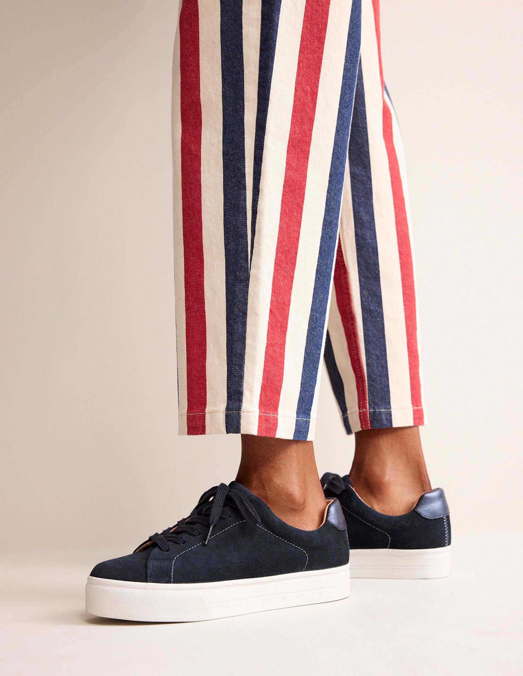 Plateau-Sneaker-Navy Veloursleder - Image 1