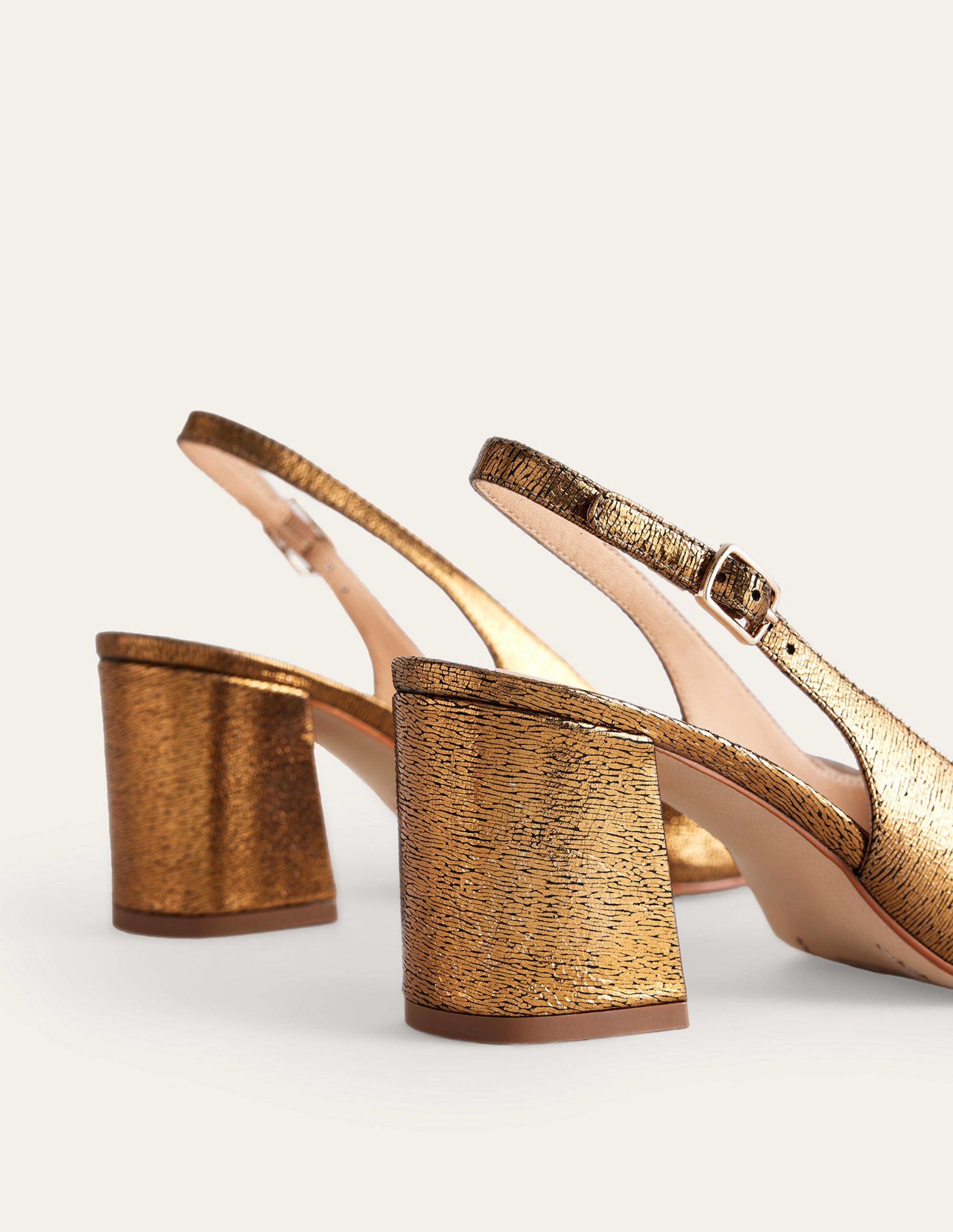 Halbhohe Riemchen-Pumps-Gold Metallic-Leder-4