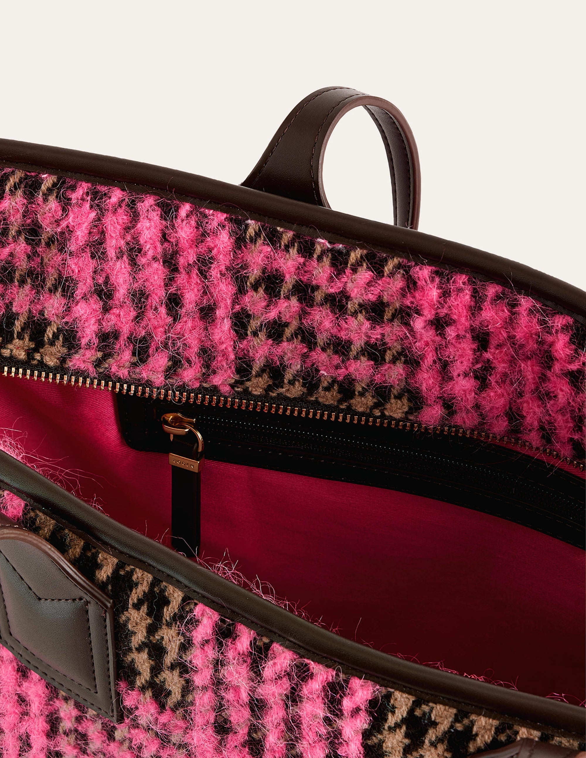 Sac cabas trapèze en laine-Carreaux bouclé rose - Image 4