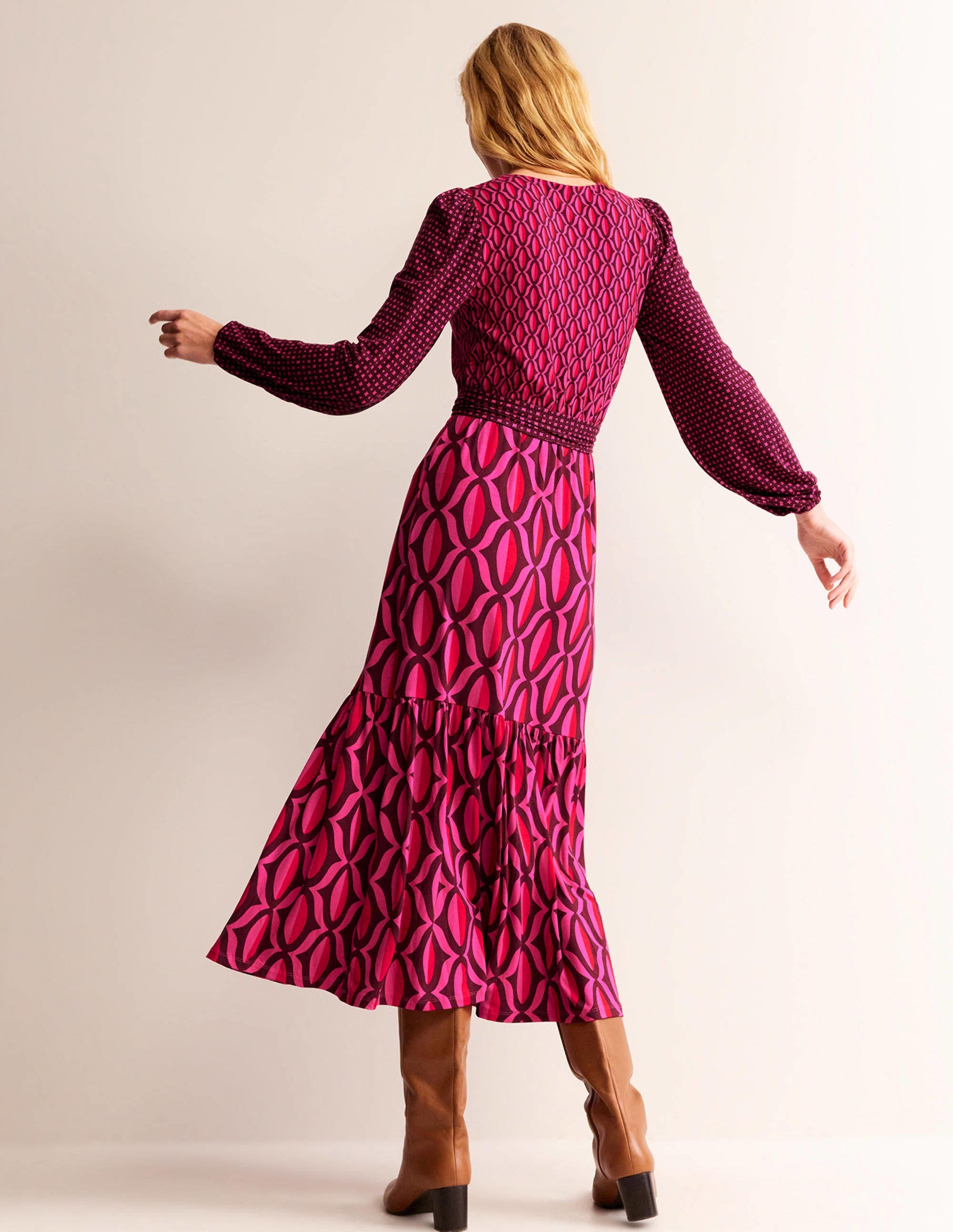 Robe portefeuille longue en jersey-Rose vif, motif Geo Valley - Image 4