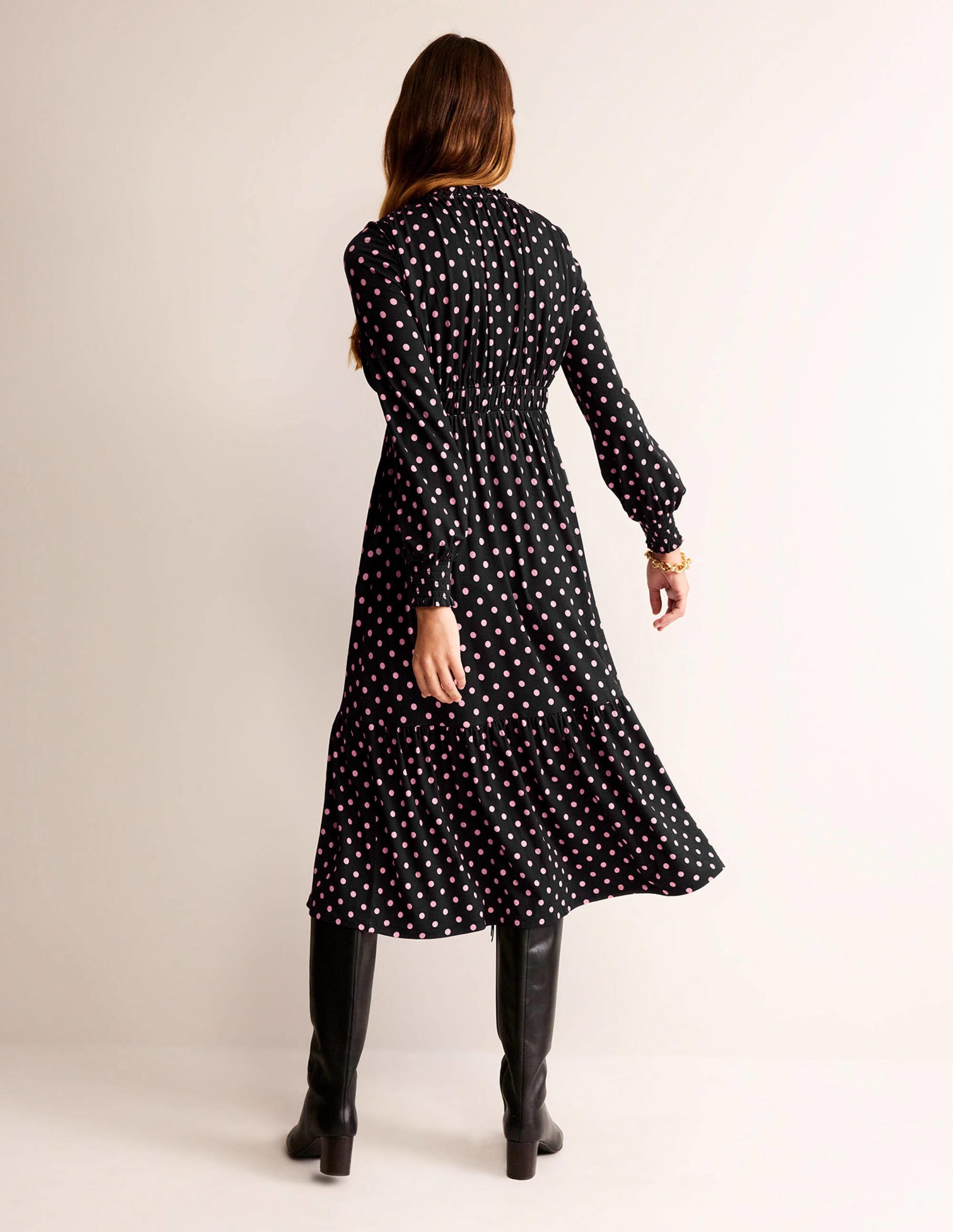 Robe midi froncée style 40s en jersey-Noir, pois - Image 6