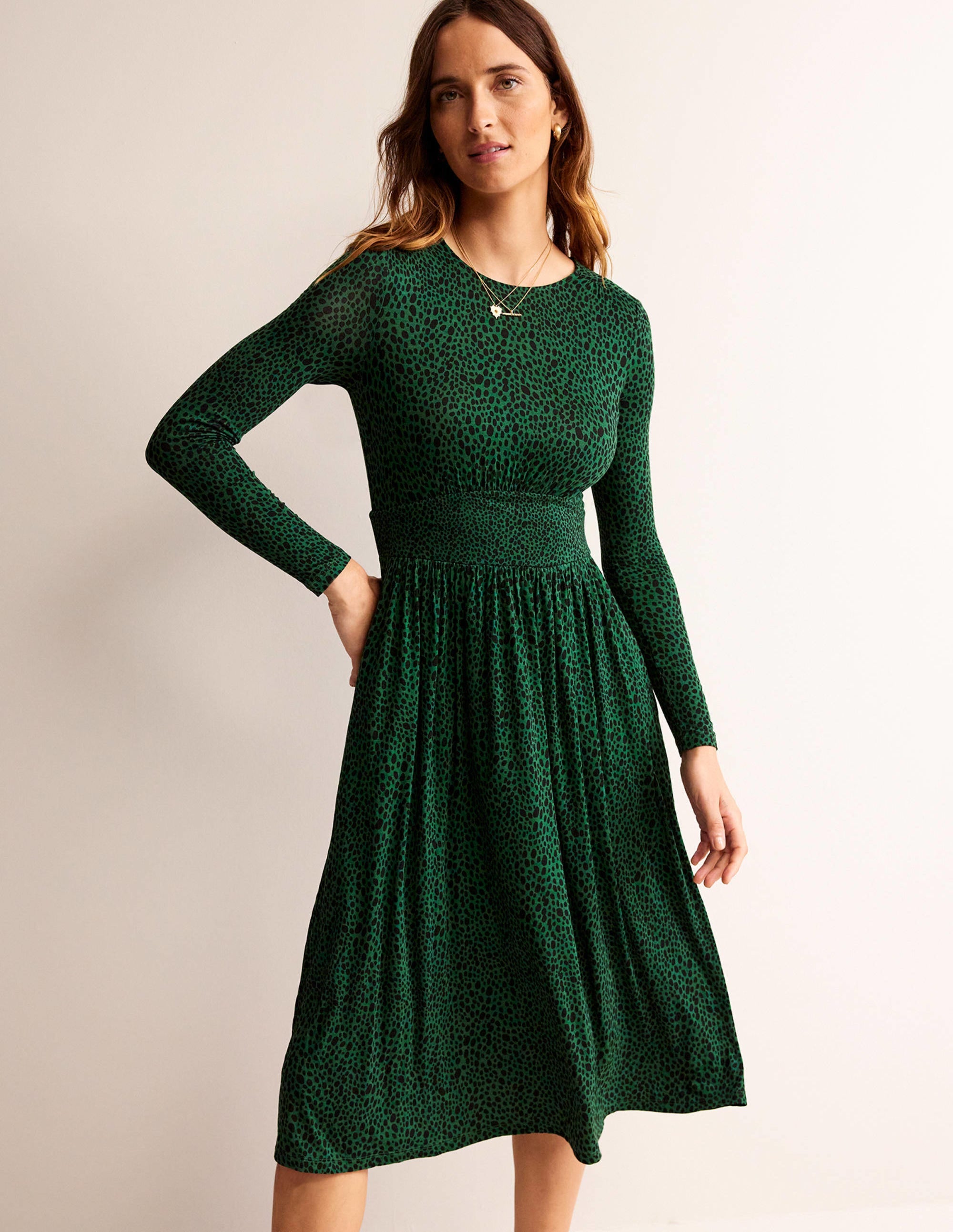 Thea Jersey-Midikleid mit langen Ärmeln-Amazonasgrün, Tierflecken - Image 4