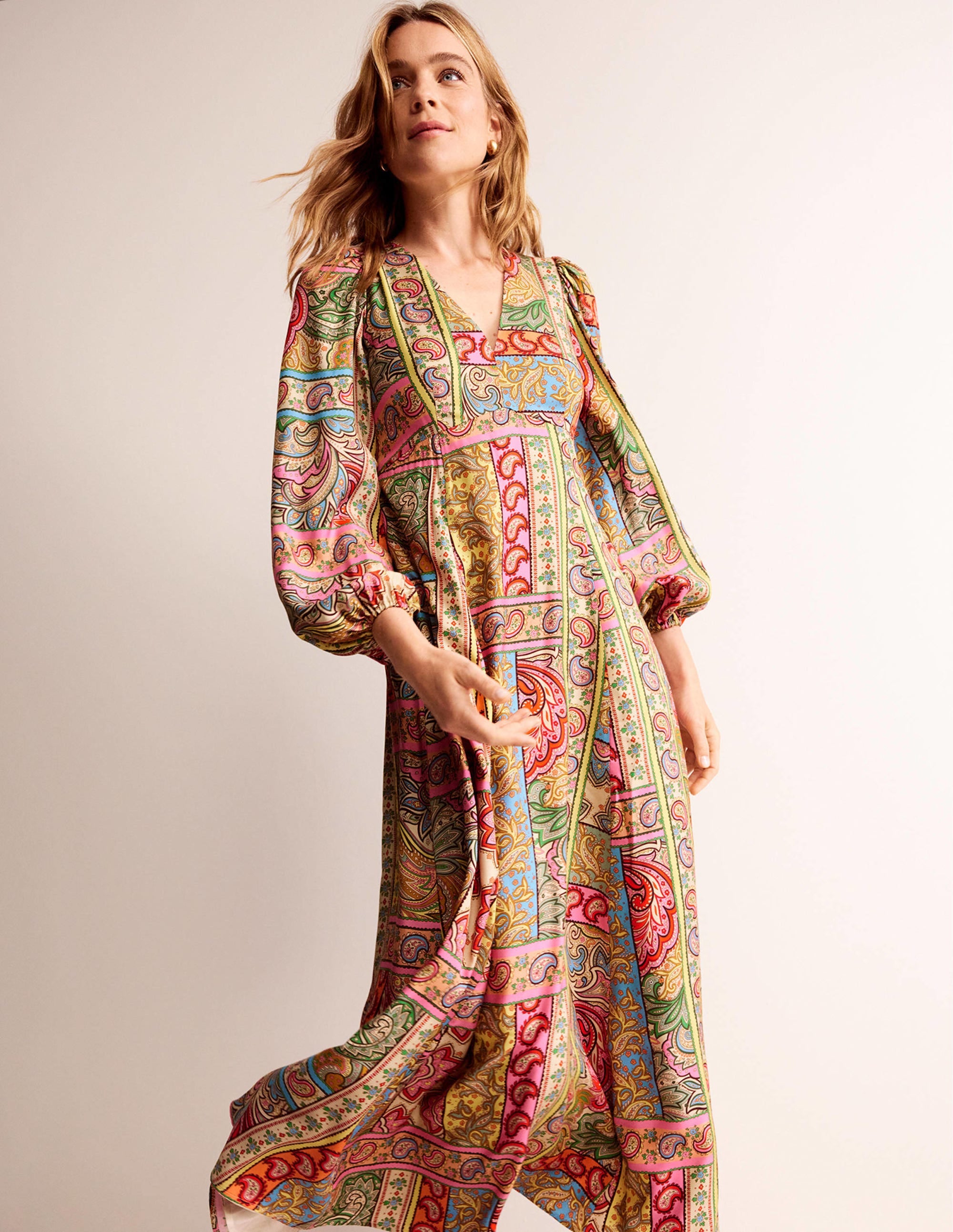 Maxi-Teekleid mit Blousonärmeln-Bunt, Patchwork - Image 1