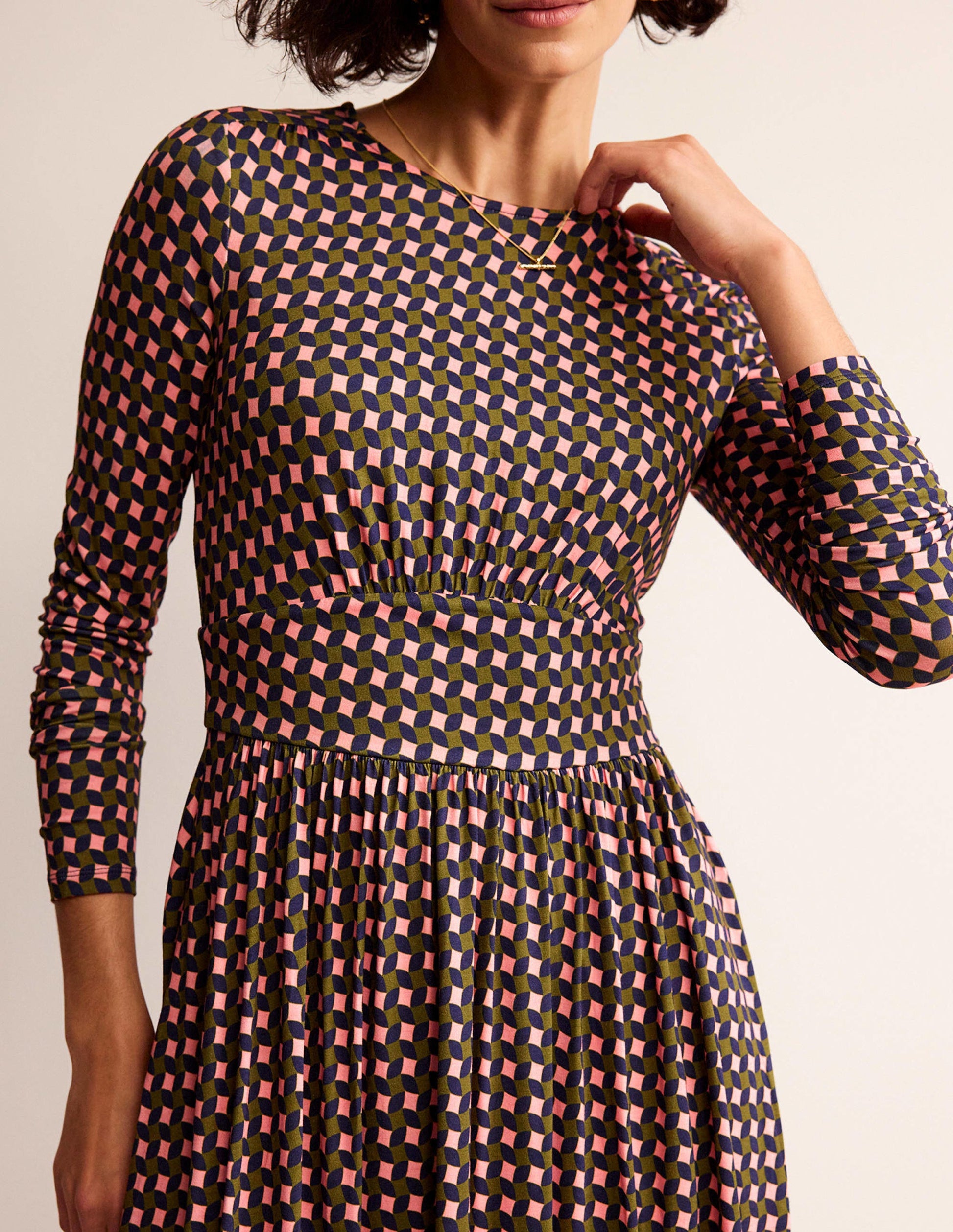 Thea Short Jersey Dress-Olive Green, Abstract Diamond-2