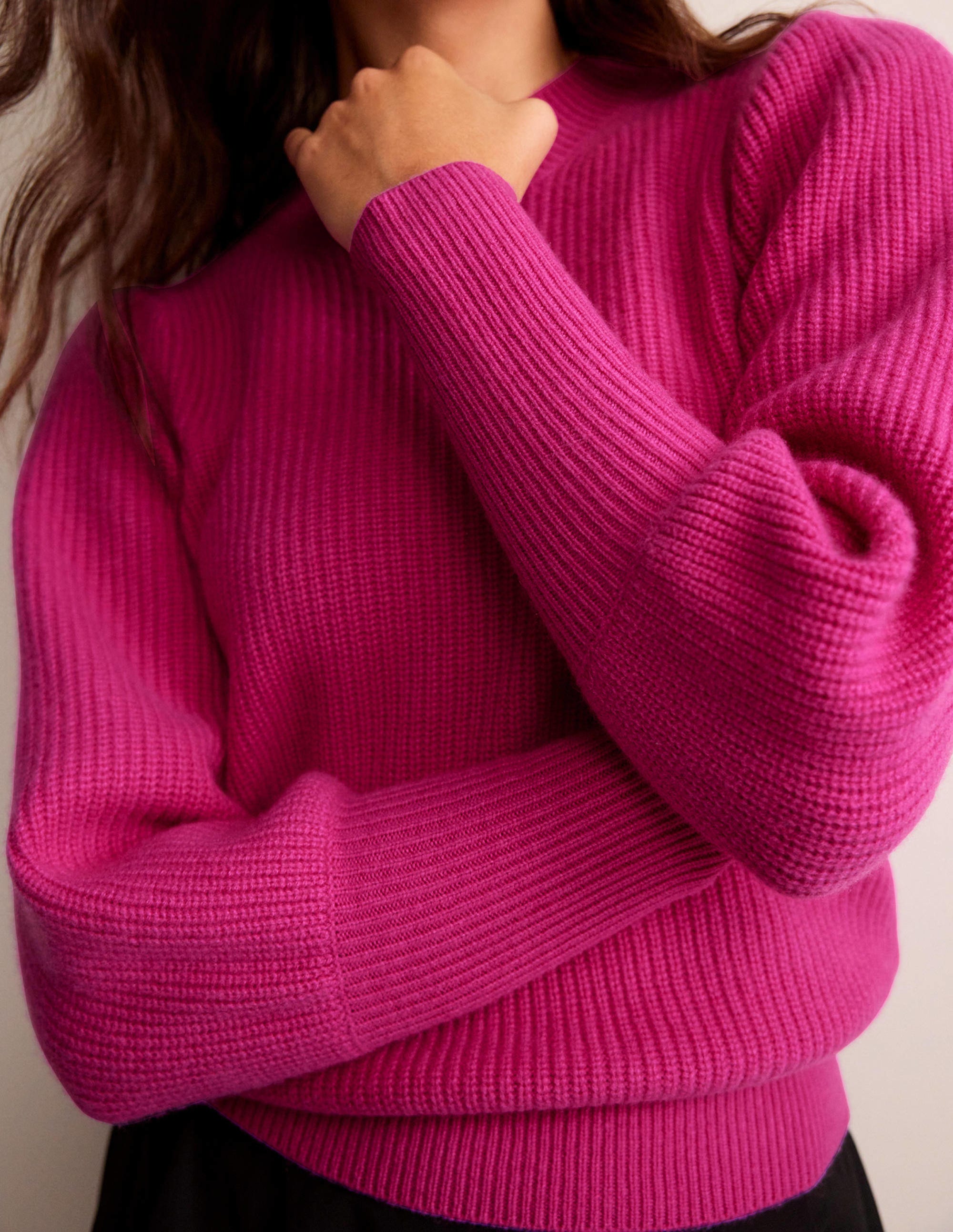 Kaschmirpullover mit Schlüssellochausschnitt-Magenta - Image 2