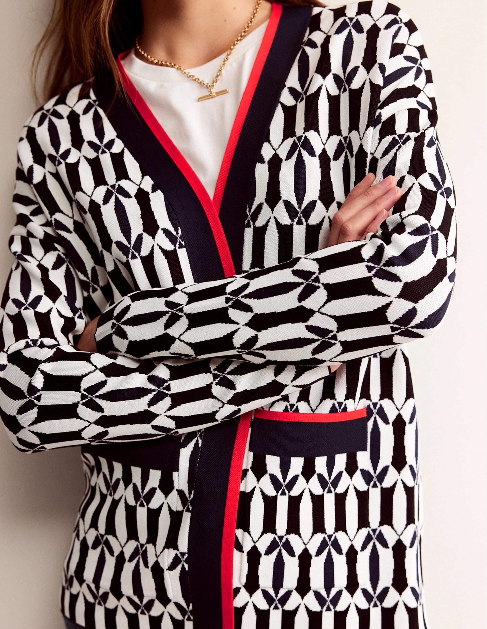 Gilet en jacquard-Noir et ivoire, motif géométrique - Image 2