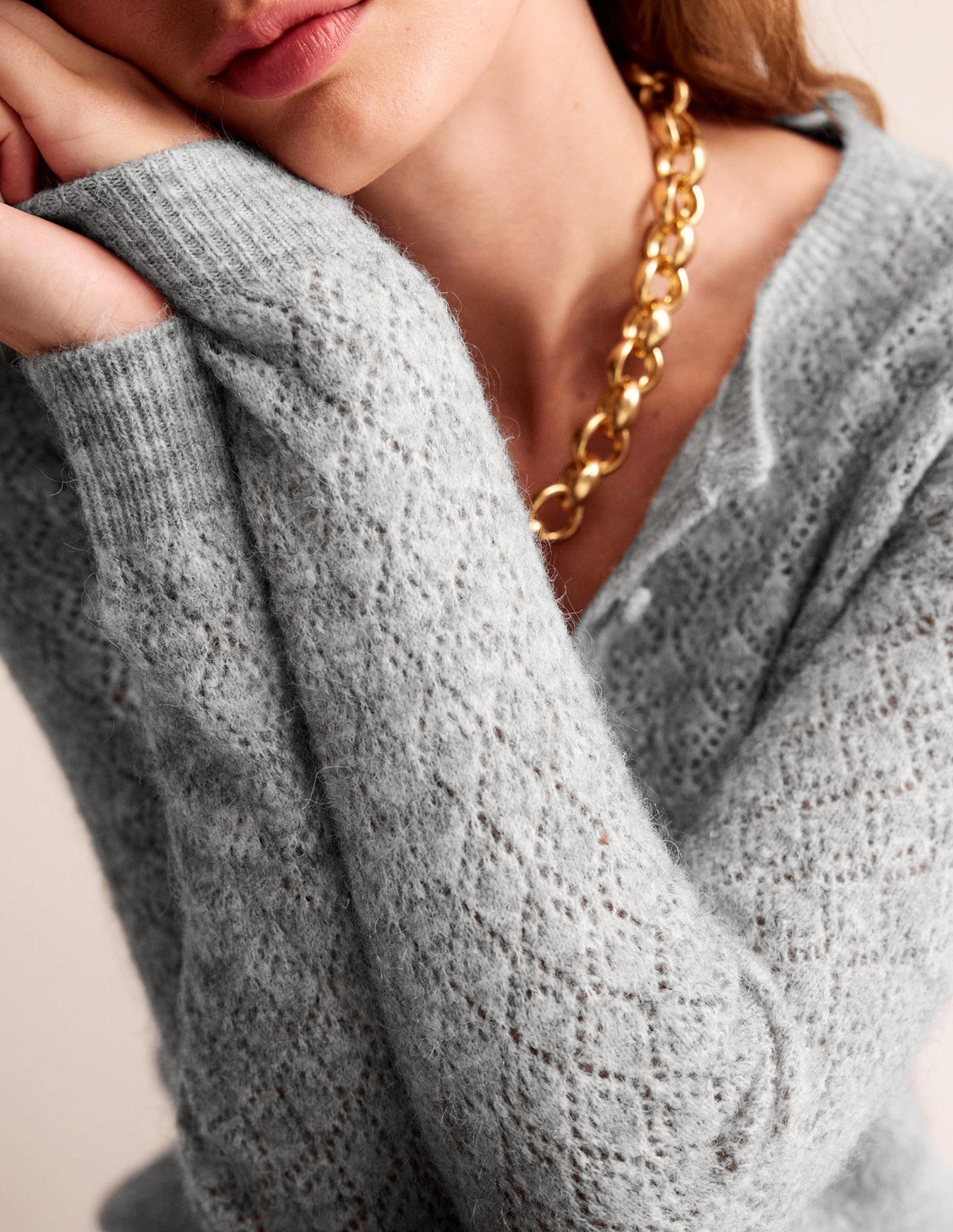 Flauschiger Henley-Pointelle-Pullover-Grau Meliert