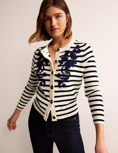 Strickjacke mit Stickerei-Marineblau/Warmes Naurweiß Streifen