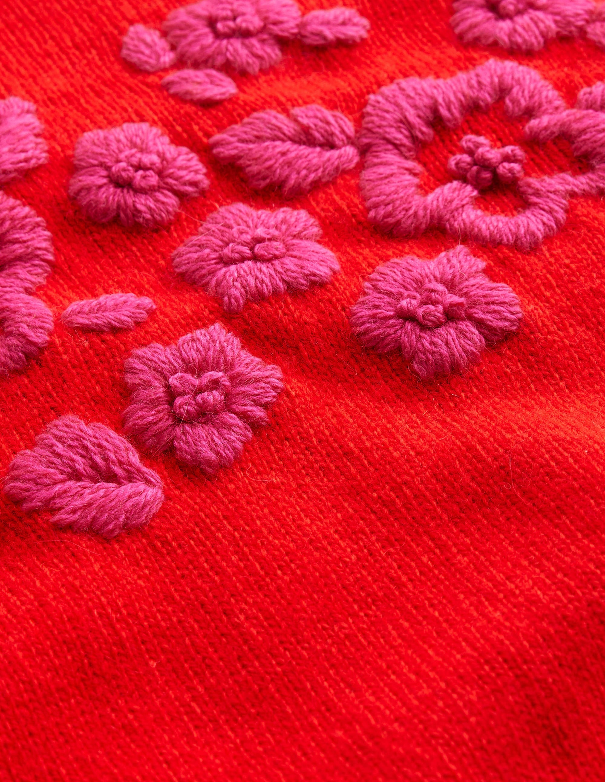 Pull brodé à col rond-Rouge brillant - Image 7