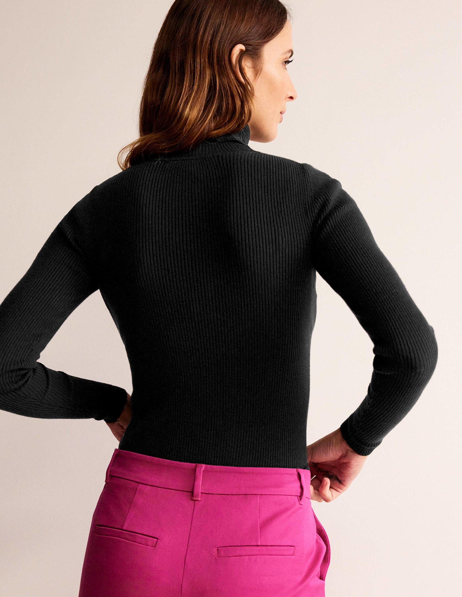 Catriona Rollkragenpullover-Schwarz-3