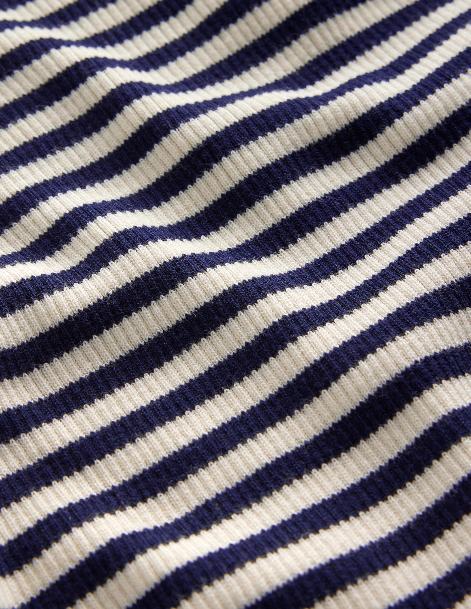 Pull Catriona à col roulé-Bleu marine/ivoire - Image 7