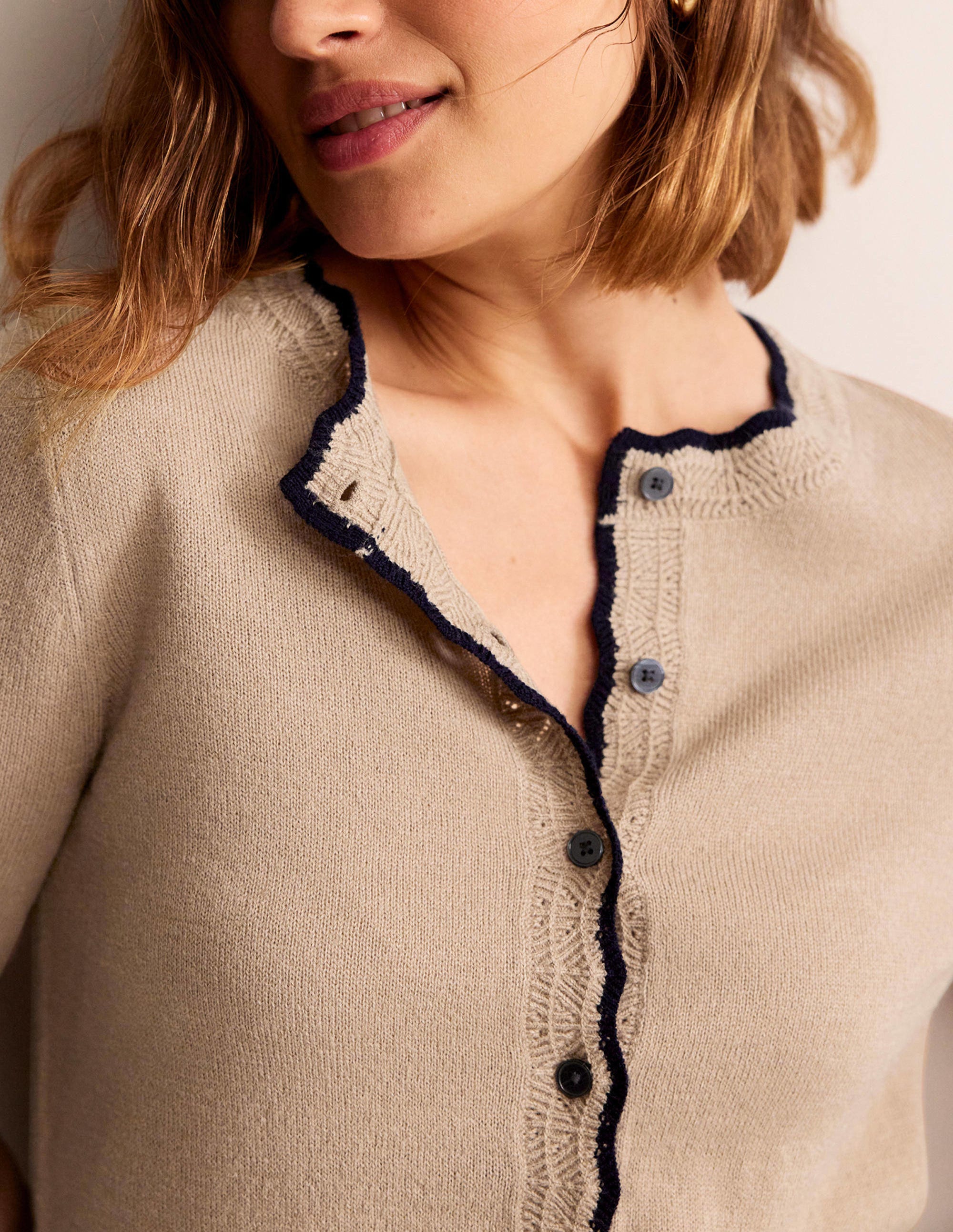 Gilet festonné en laine mérinos-Camel chiné - Image 2