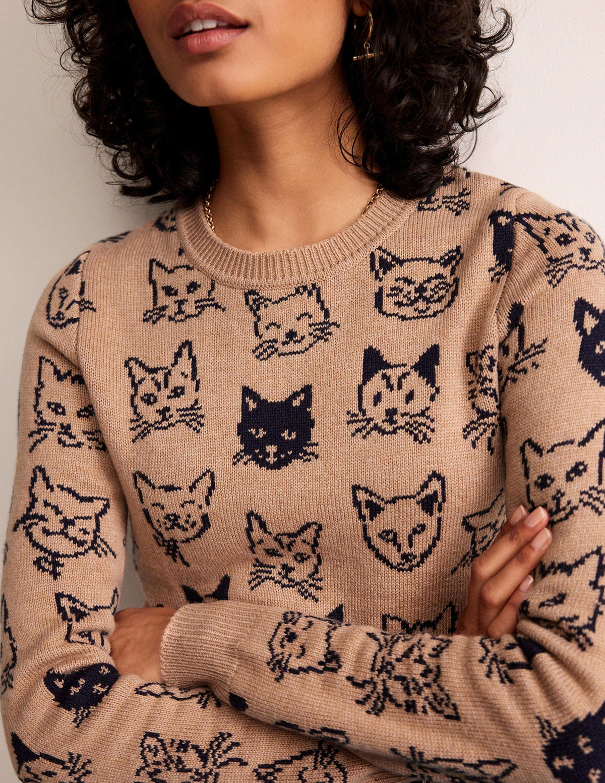 Heather Jacquard-Pullover-Kamelbraun und Marineblau, Katzen-2