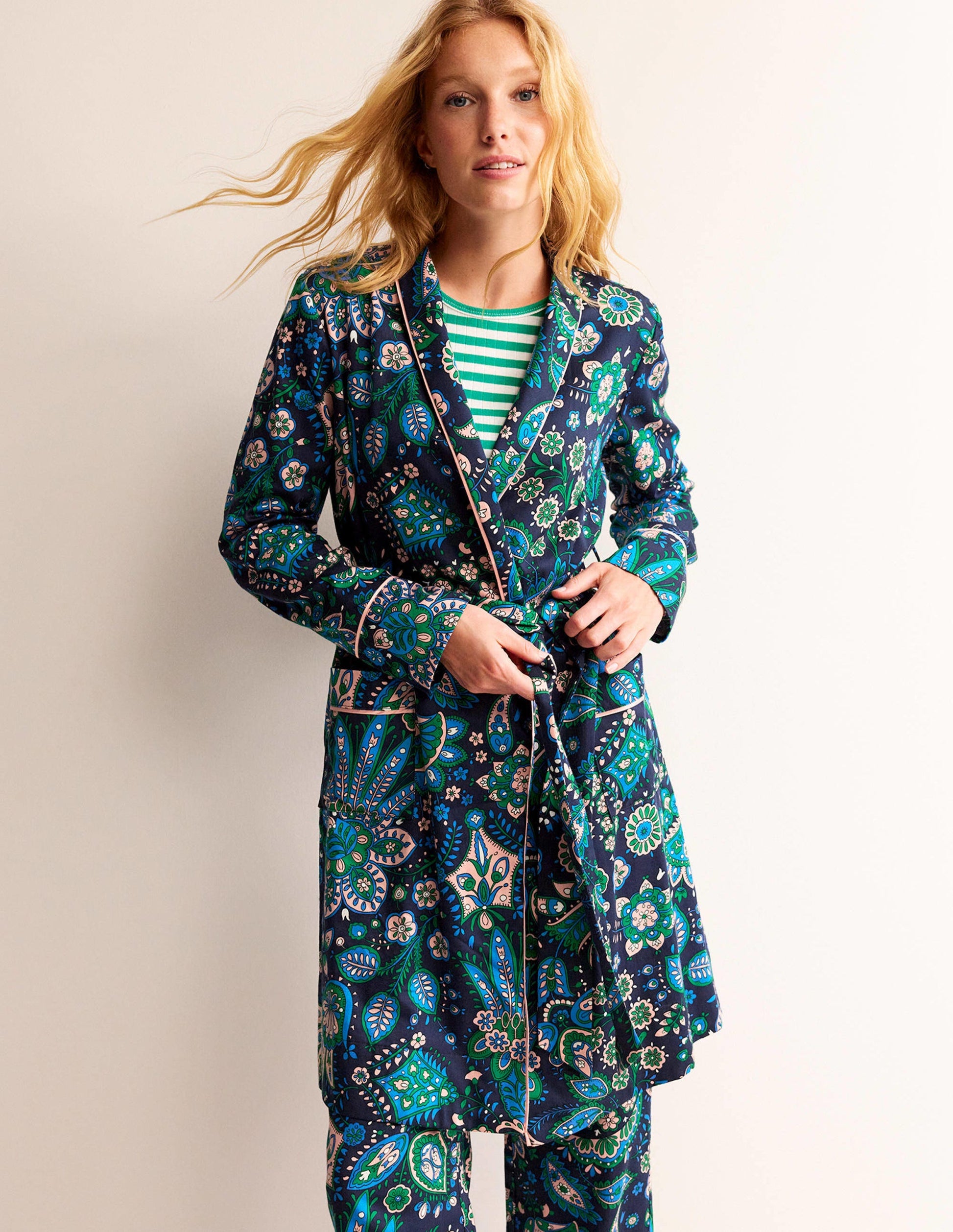 Morgenmantel aus Baumwollsatin-Bunt, Azaleenblüte-4