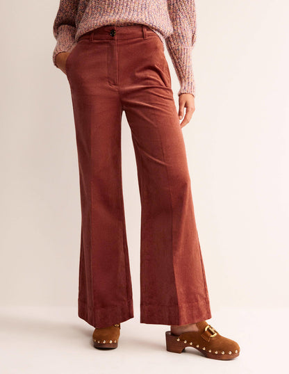 Cordhose mit weitem Bein-Roteiche