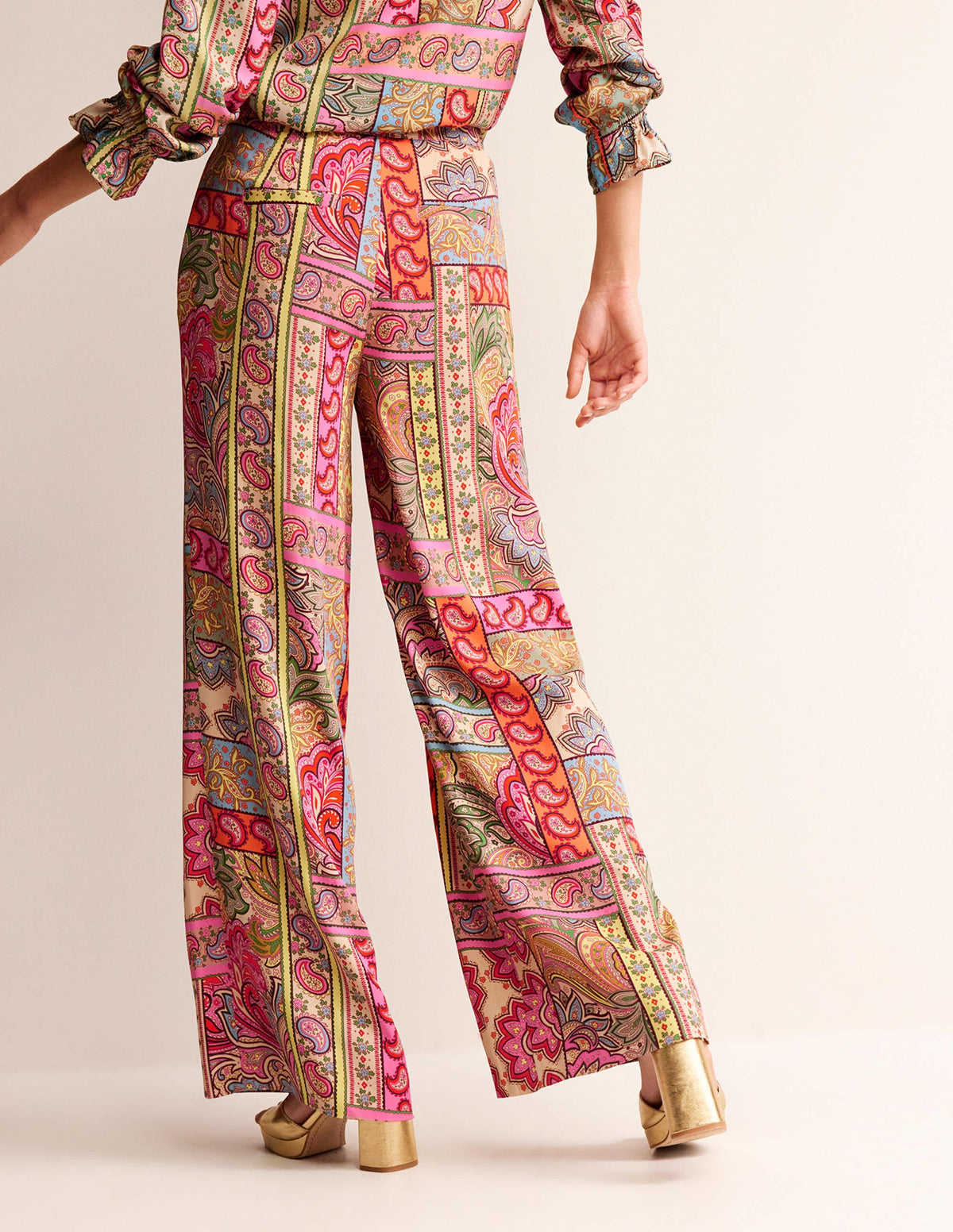 Fließende Hose mit weitem Bein-Bunt, Patchwork - Image 3