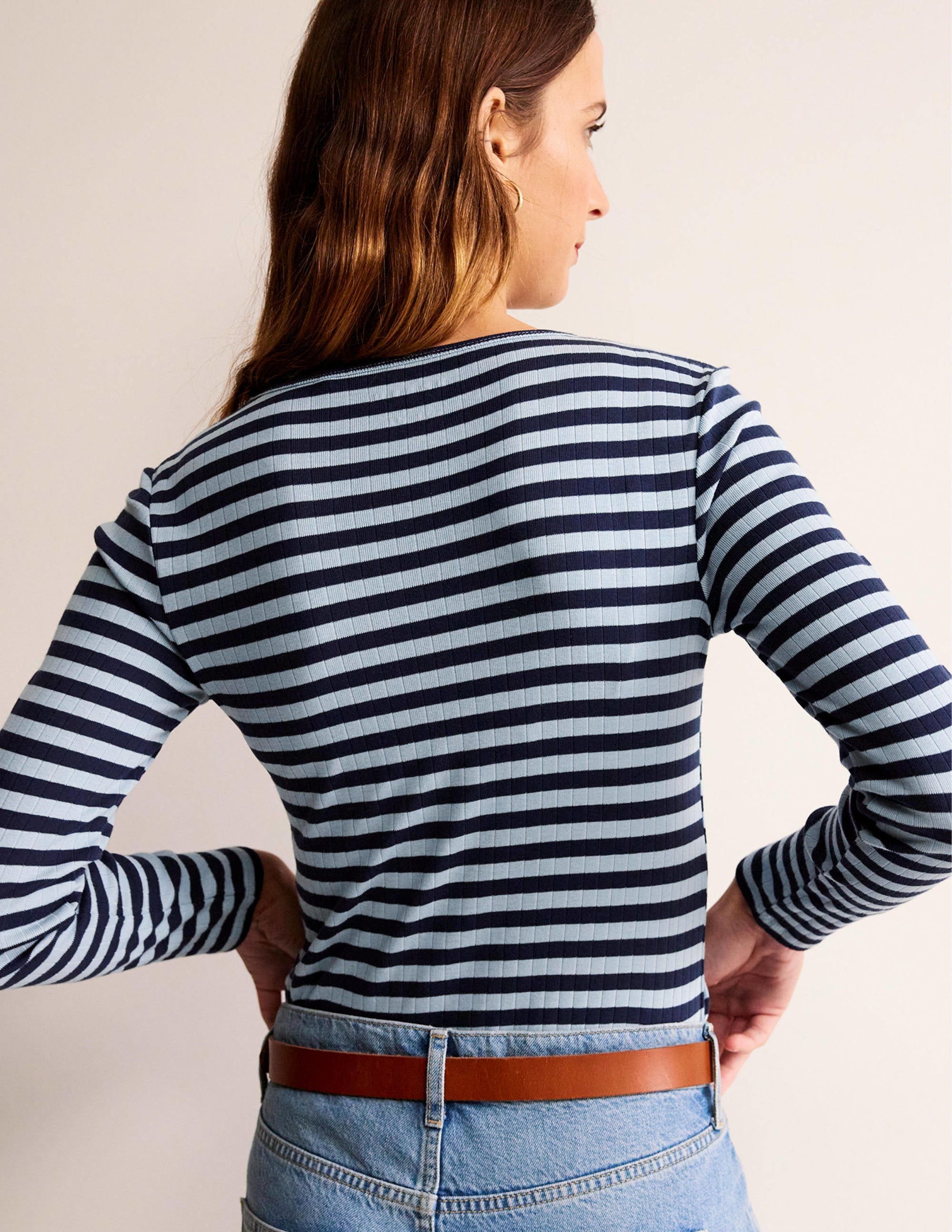 Anna Rib Crew T-Shirt-Heron Blue, French Navy - Image 3