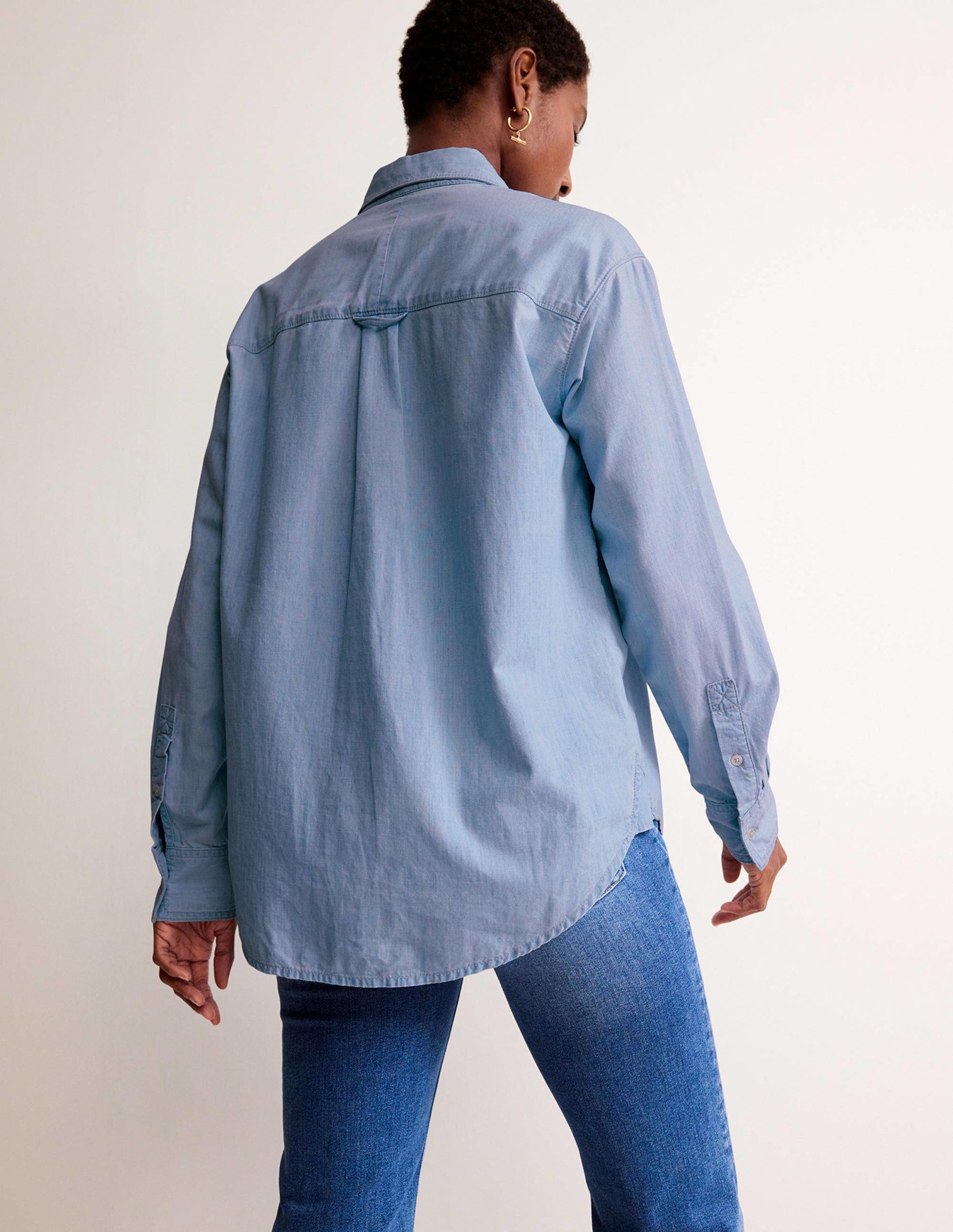 Chambray-Hemd mit lockerer Passform-Helles Denim-3