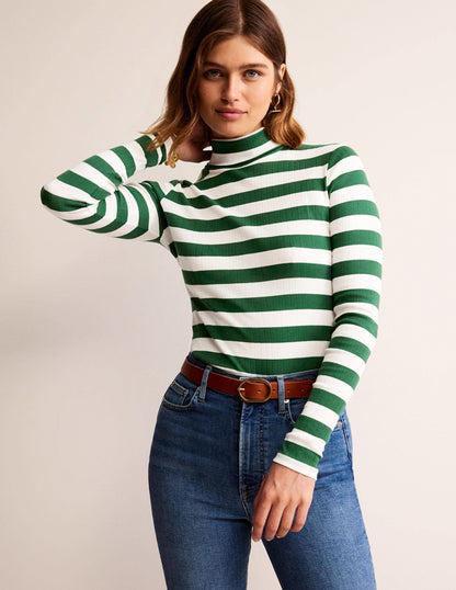 Anna Oberteil aus Rippstrick mit Rollkragen-Amazonasgrün, Naturweiß-4