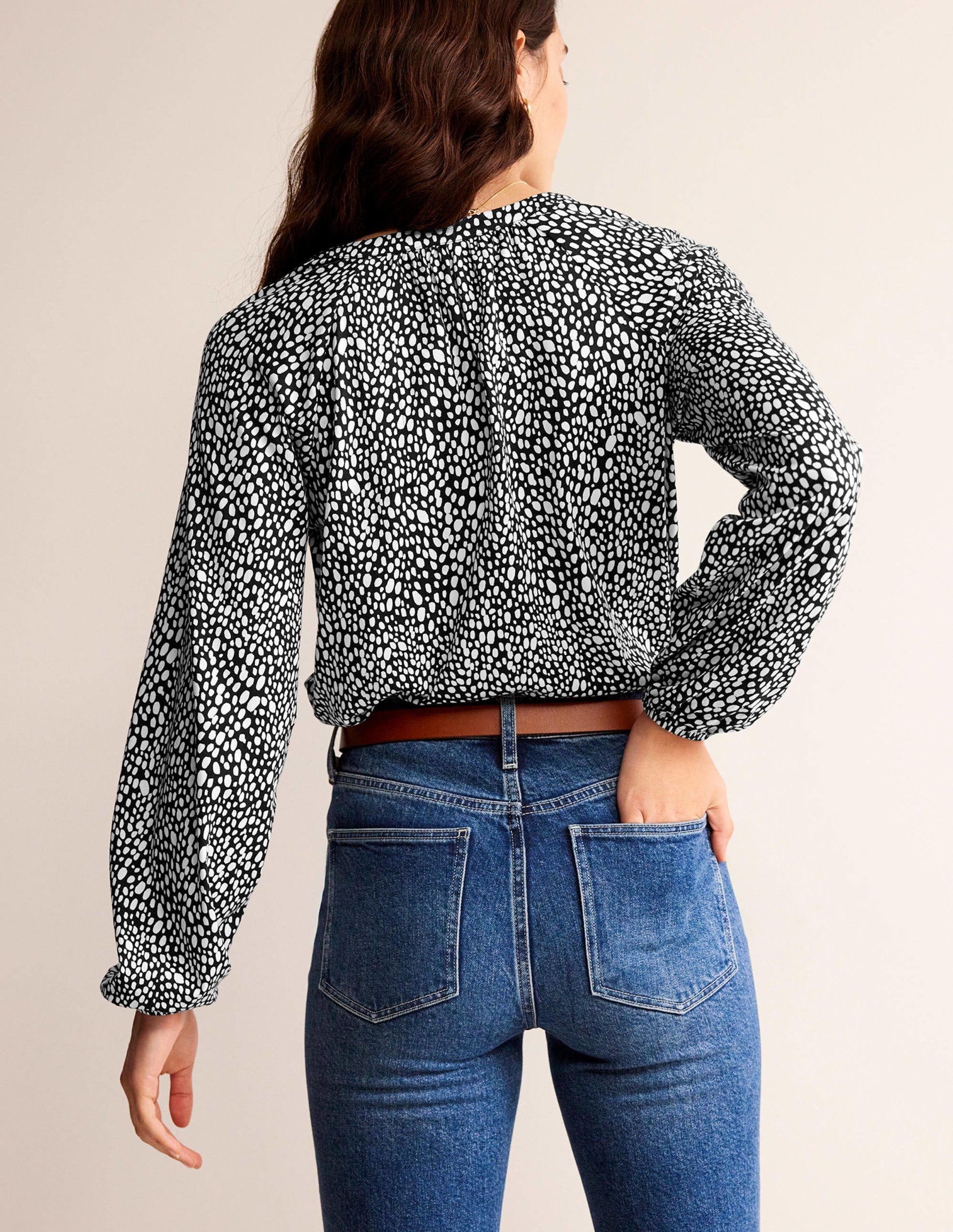 Printed Gather-Detail Shirt-Black, Animal Spot-3