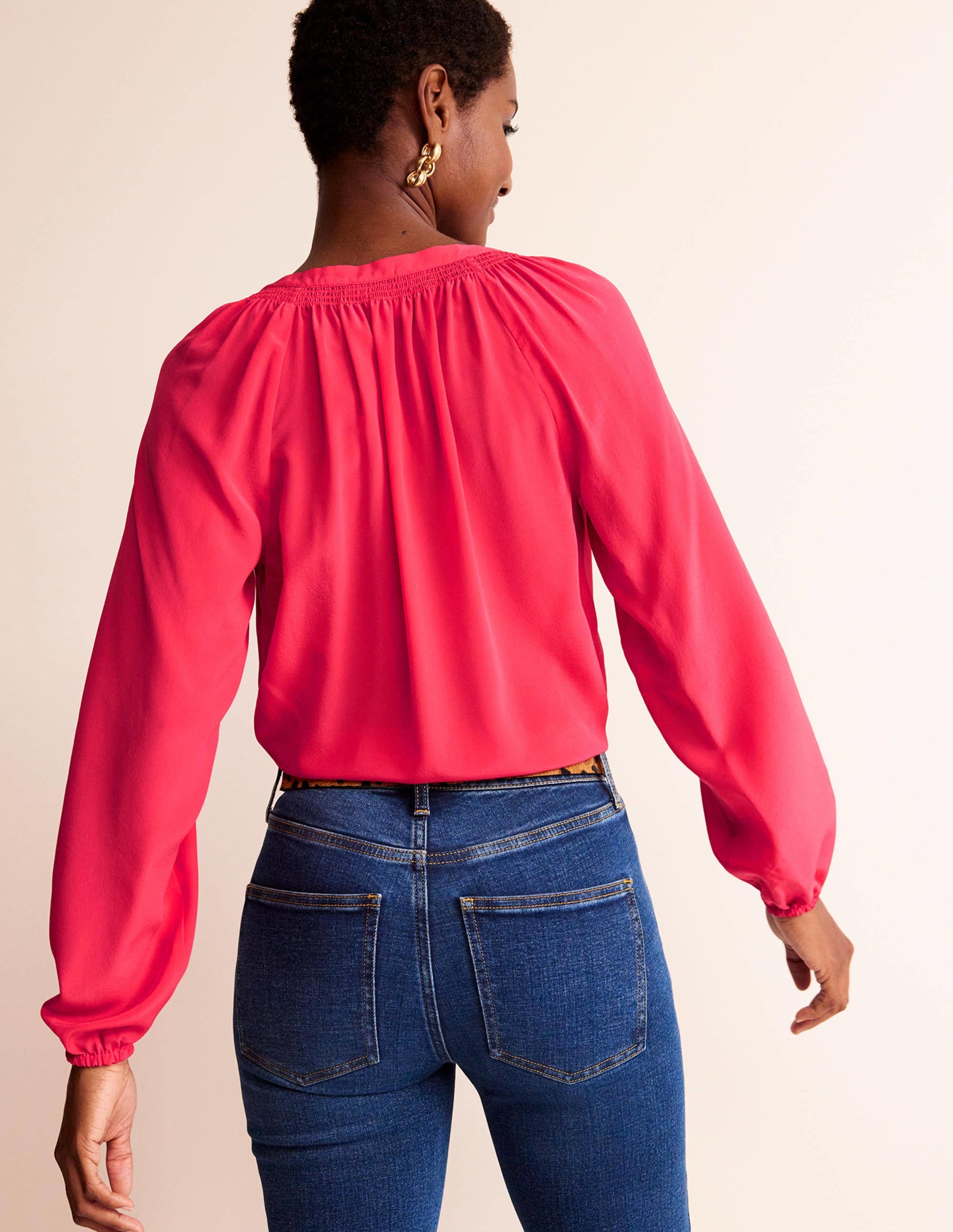 Seidenbluse mit gerafftem Kragen-Pop Pfingstrose - Image 3