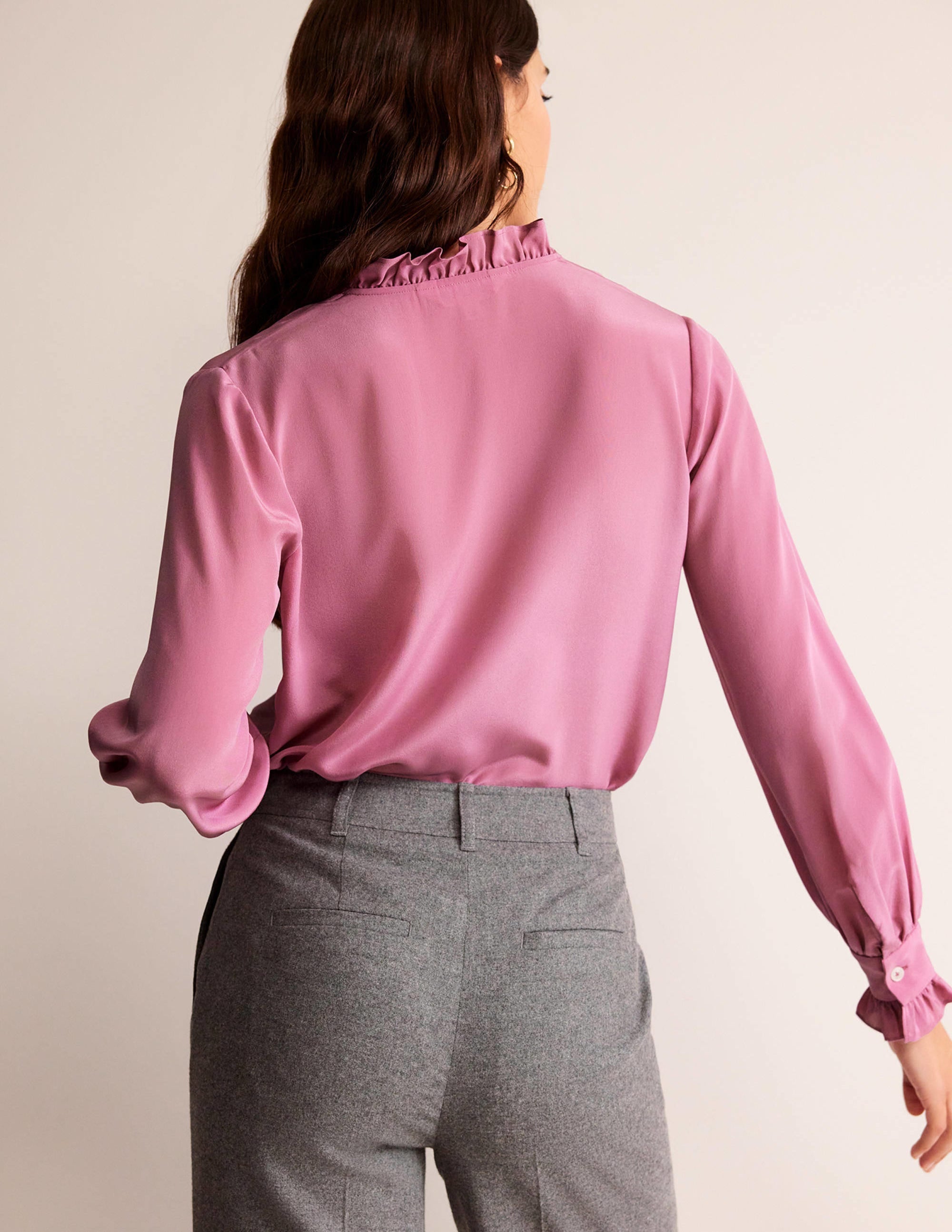 Seidenbluse mit Rüschenkragen-Erdbeer-Sorbet - Image 3