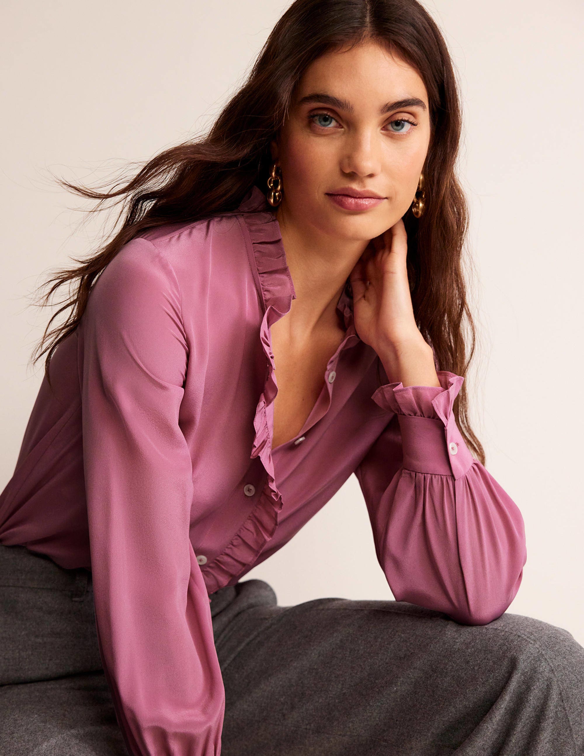 Seidenbluse mit Rüschenkragen-Erdbeer-Sorbet - Image 4