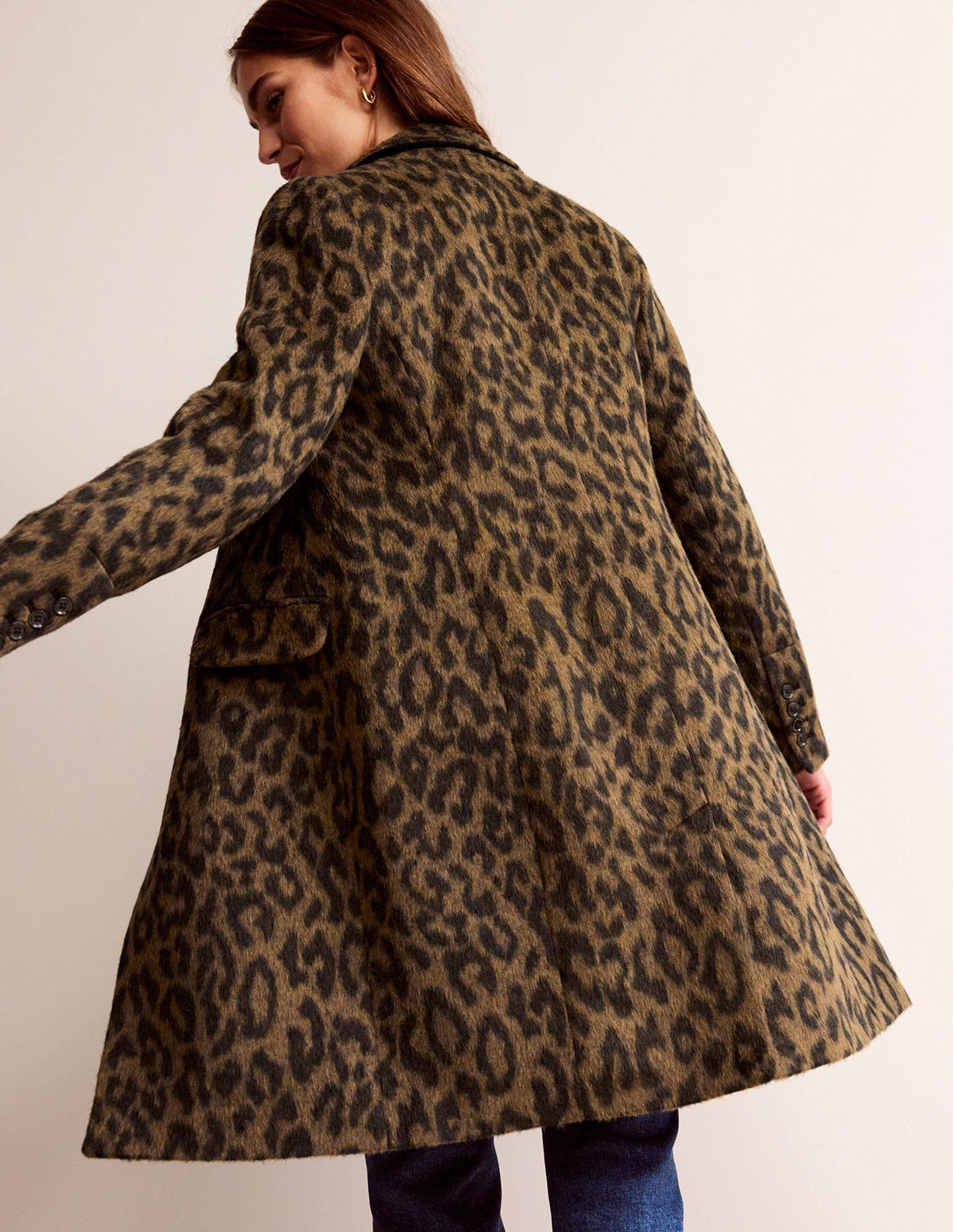 Canterbury Interest-Mantel-Leopard