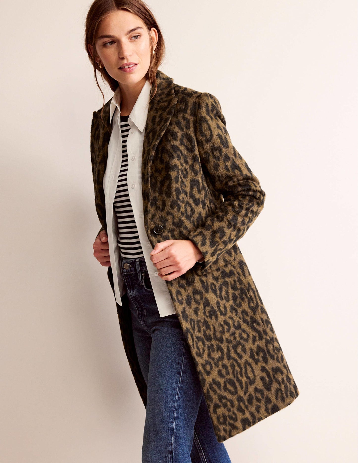 Canterbury Interest-Mantel-Leopard