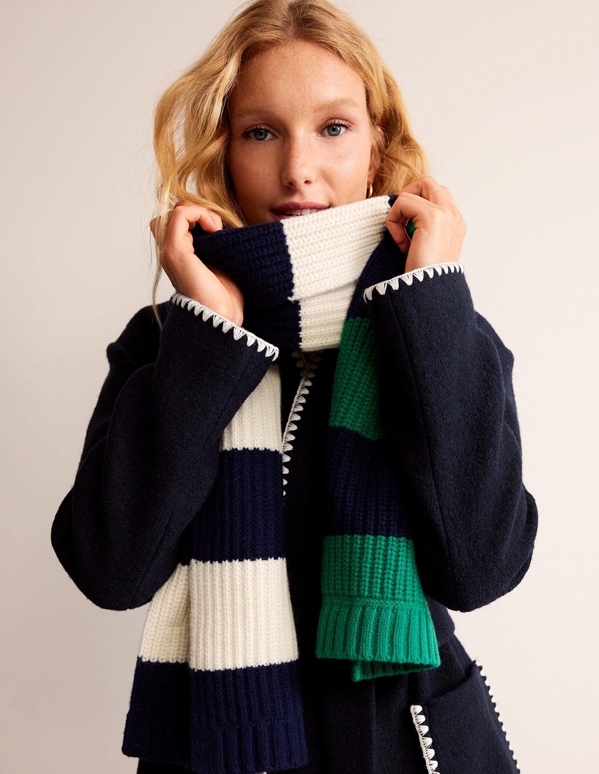Manteau court croisé avec ceinture-Bleu marine - Image 1