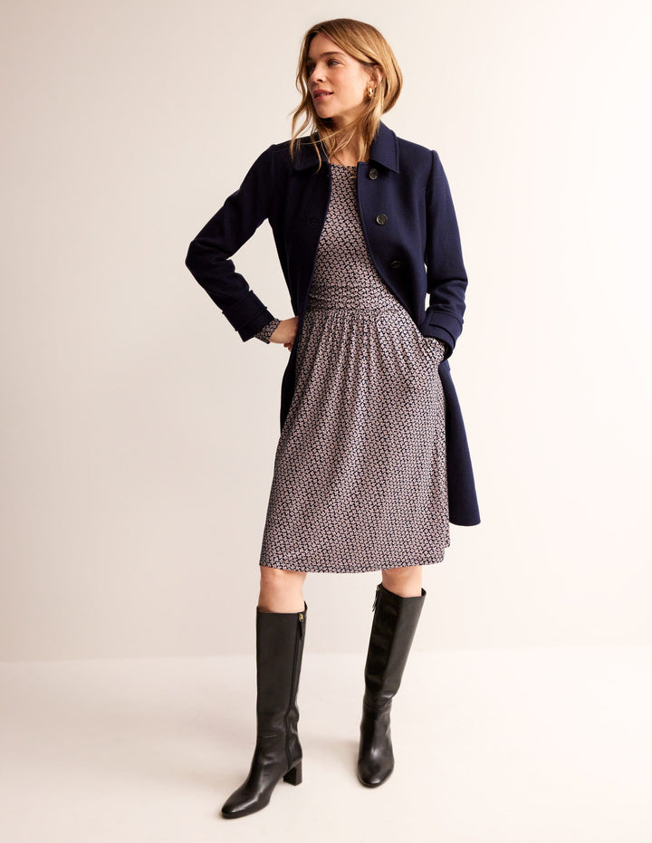 Abigail Jerseykleid-Milchshake, Gänseblümchenknospe