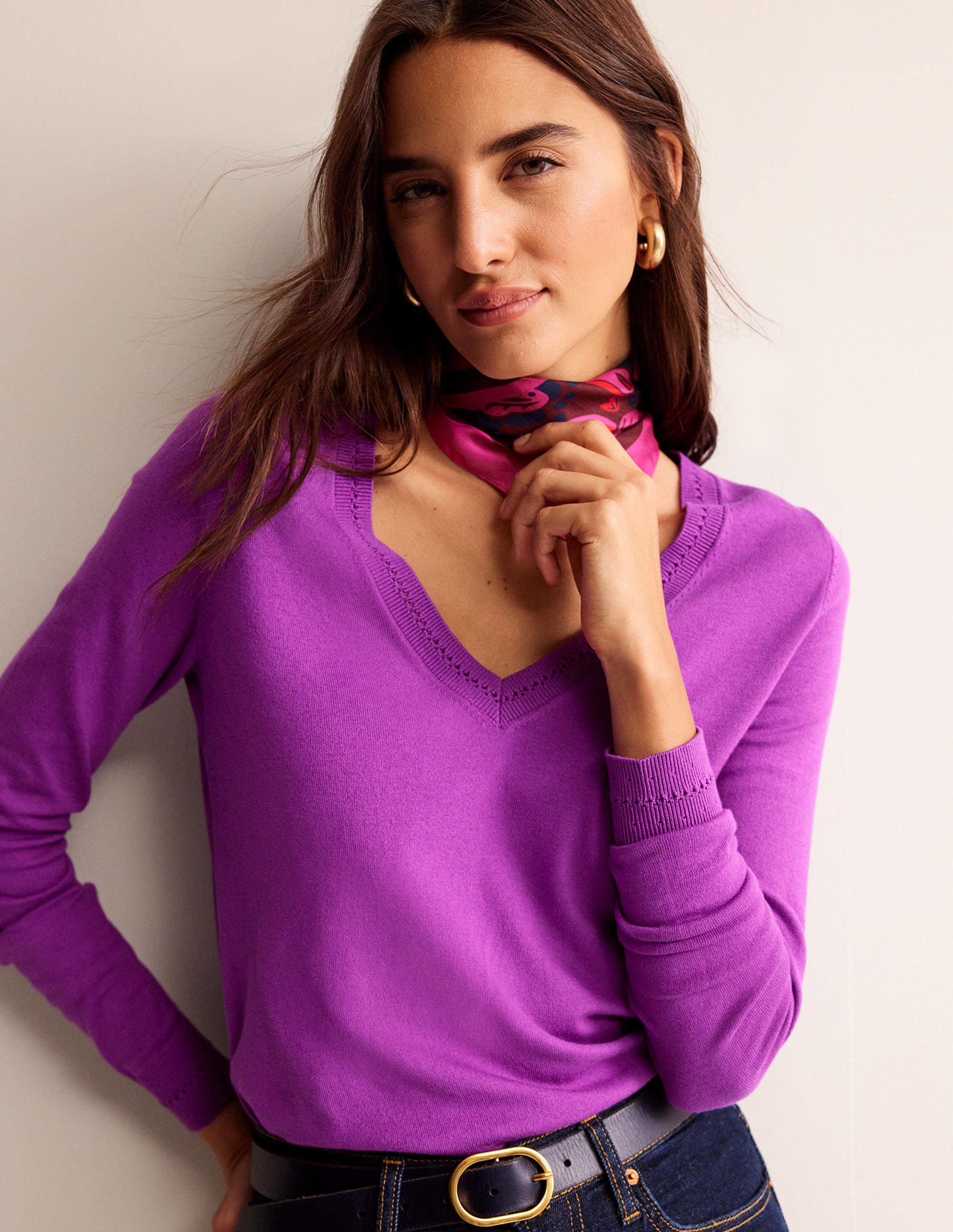 Pull Catriona col V en coton-Hyazinthenviolett - Image 4