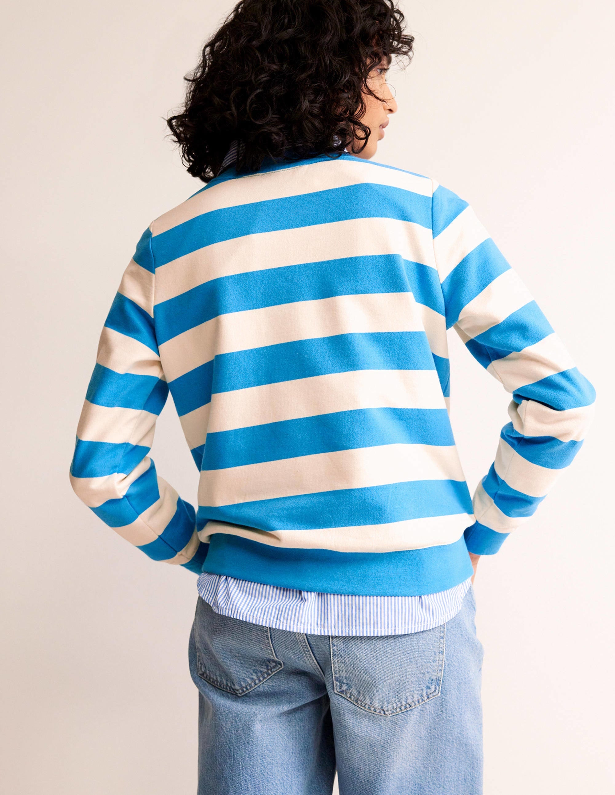 Sweat Hannah brodé-Bleu, motif Happy - Image 4