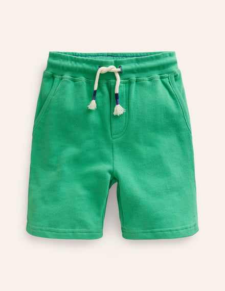 Short de survêtement essentiel-Erbsengrün