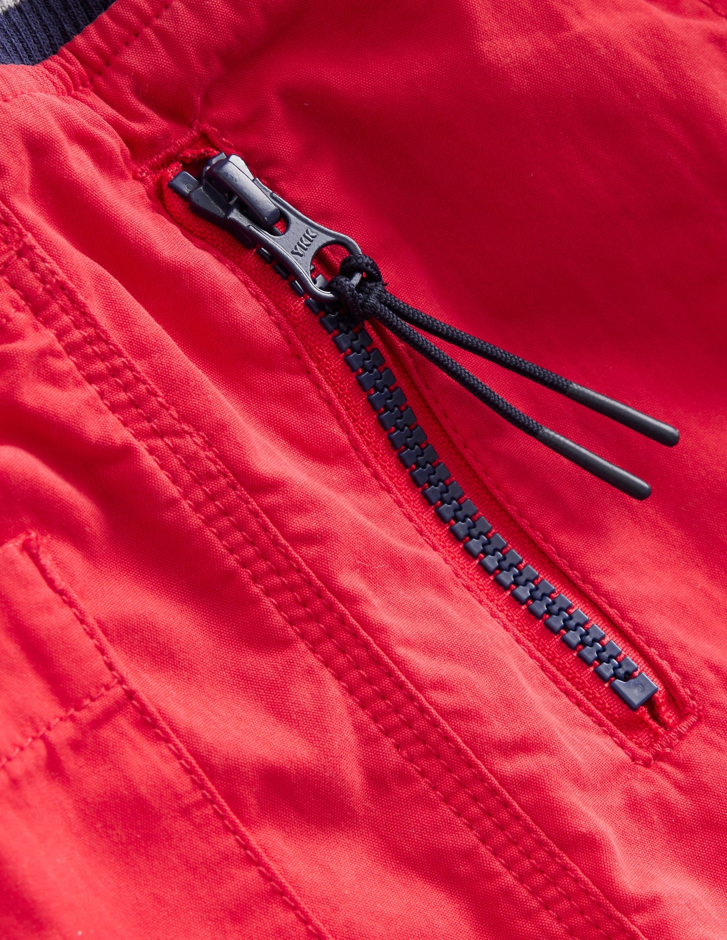 Abenteuer-Shorts-Mohnblumenrot