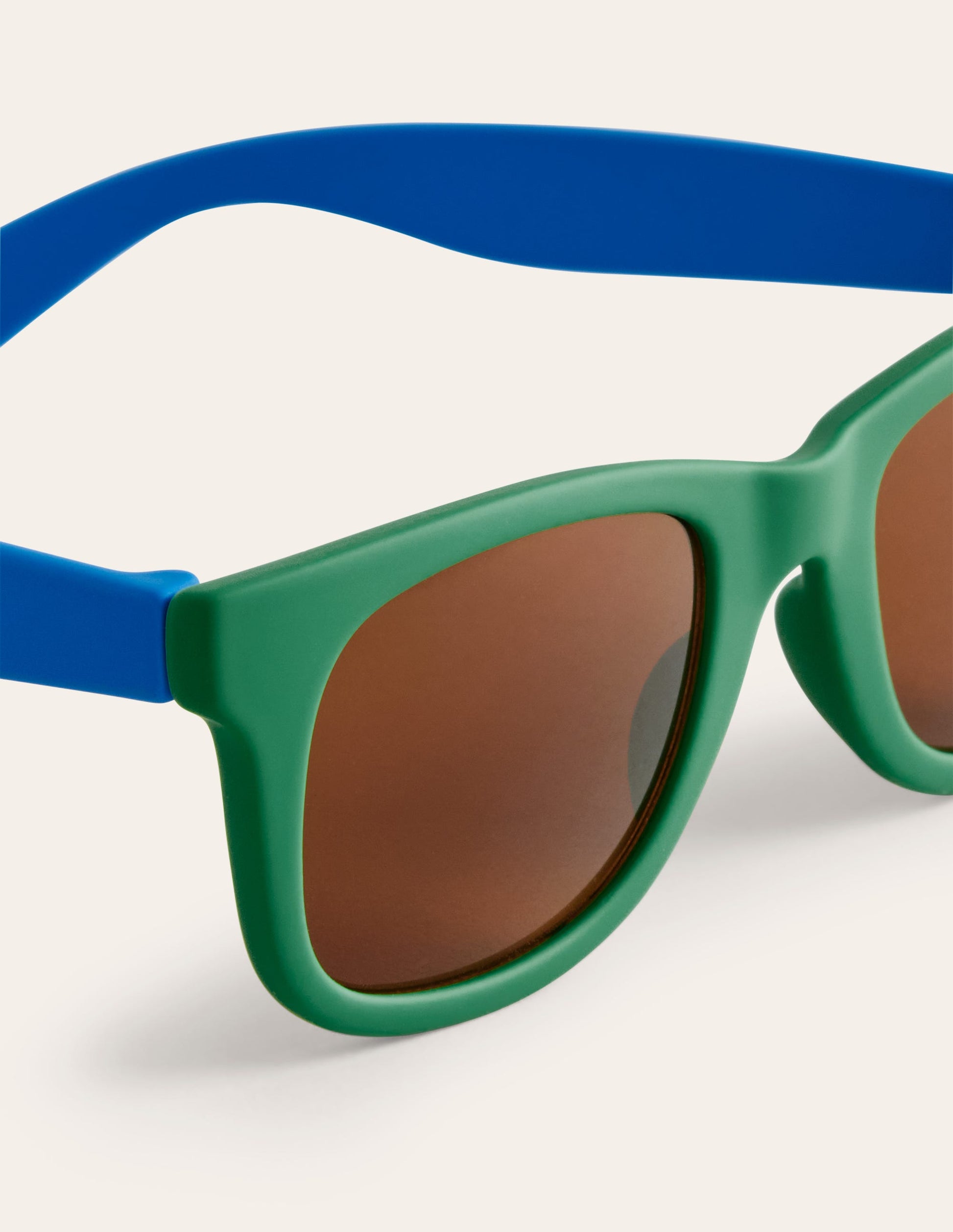 Classic Sunglasses-Green-2