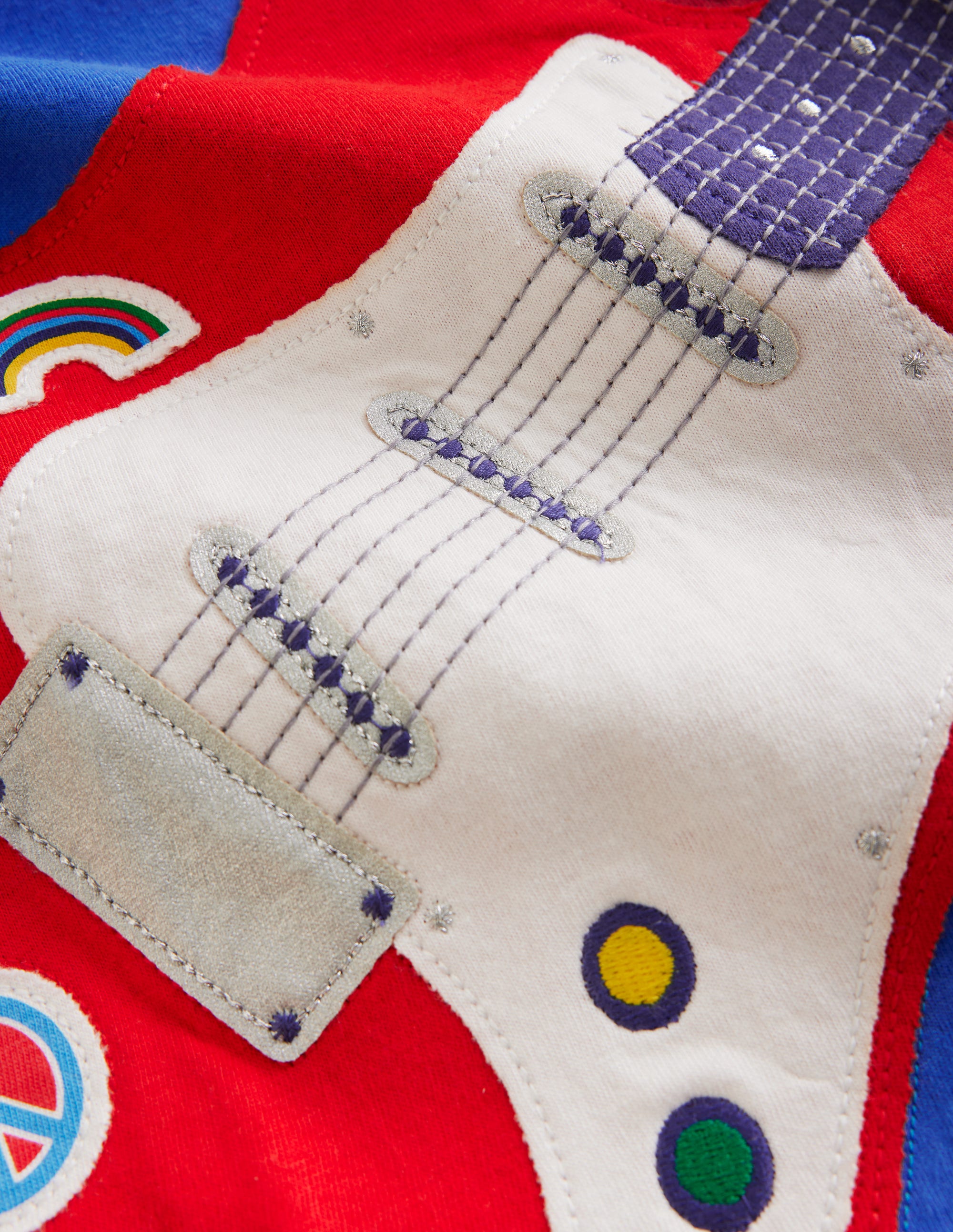 T-Shirt mit Gitarren-Applikation-Enteneiblau Gitarre - Image 3