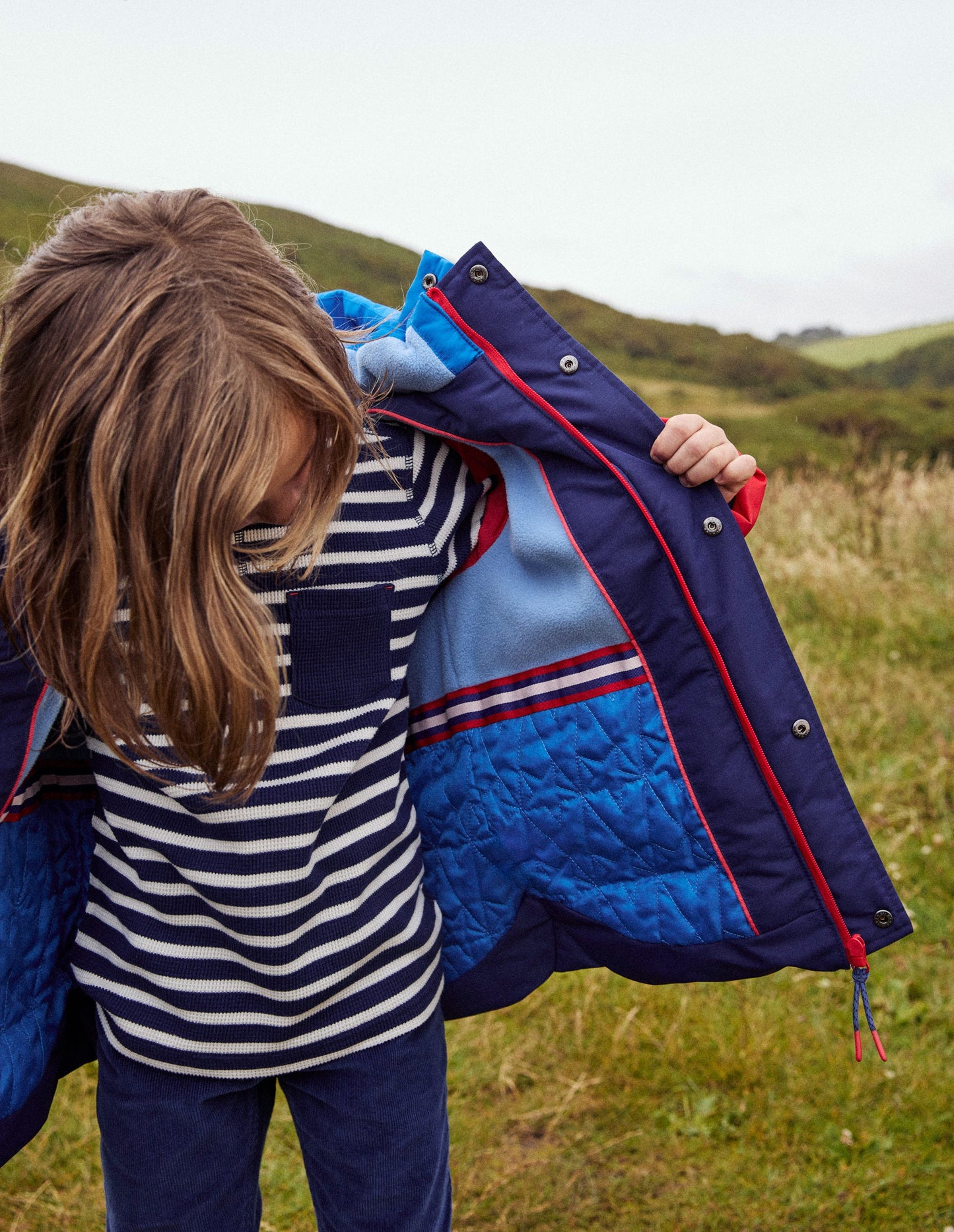 Wattierter Mantel mit Fleecefutter-College Marineblau Blockfarben