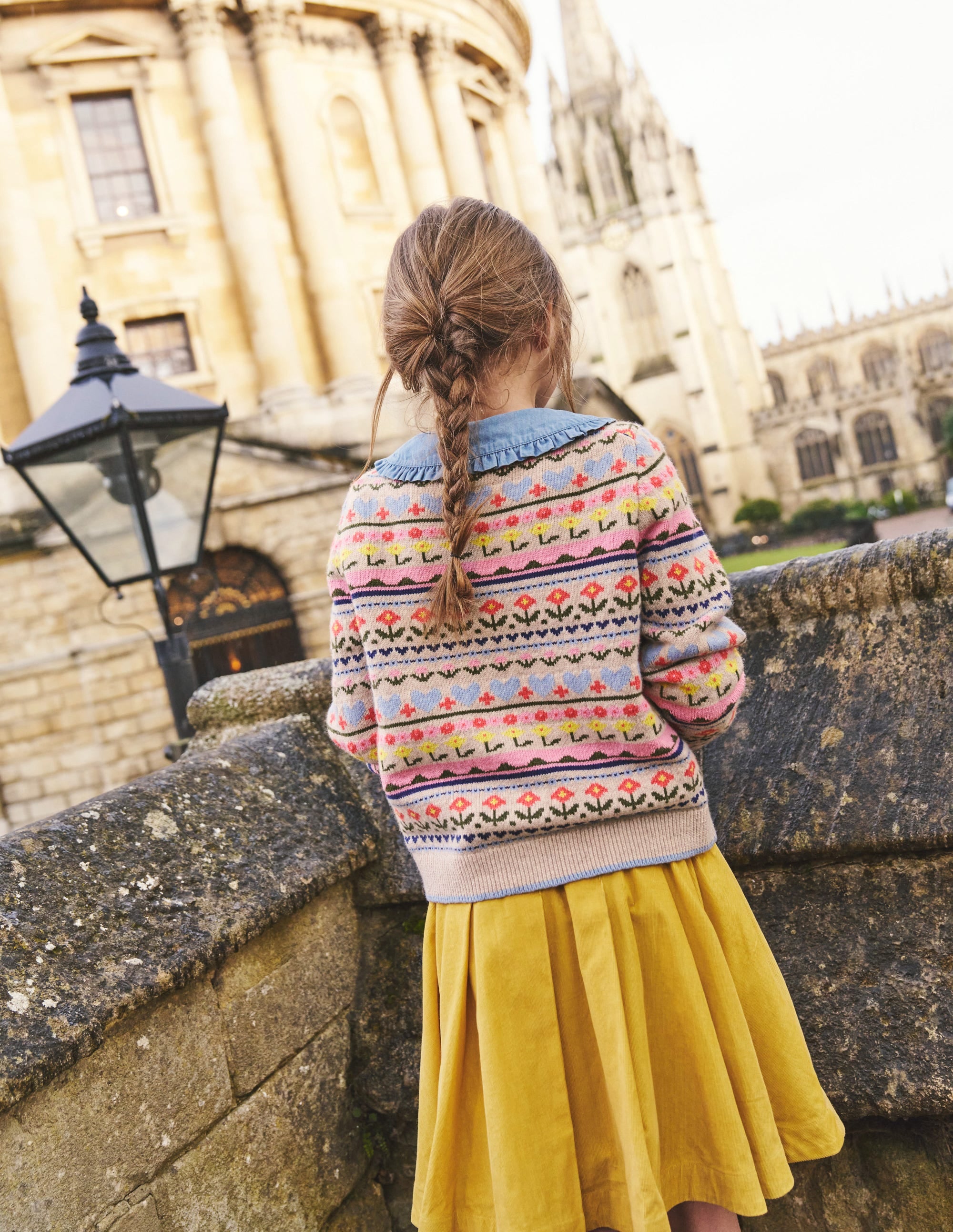 Fair-Isle-Strickjacke mit Blumen-Ecru Meliert, Blumen - Image 9