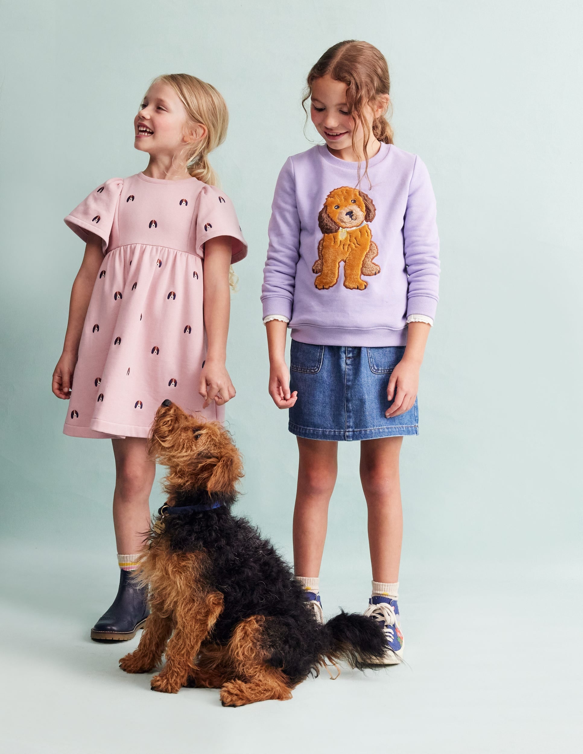 Kuscheliges Sweatshirt-Kleid mit Stickerei-Vintage-Rosa Welpen - Image 2