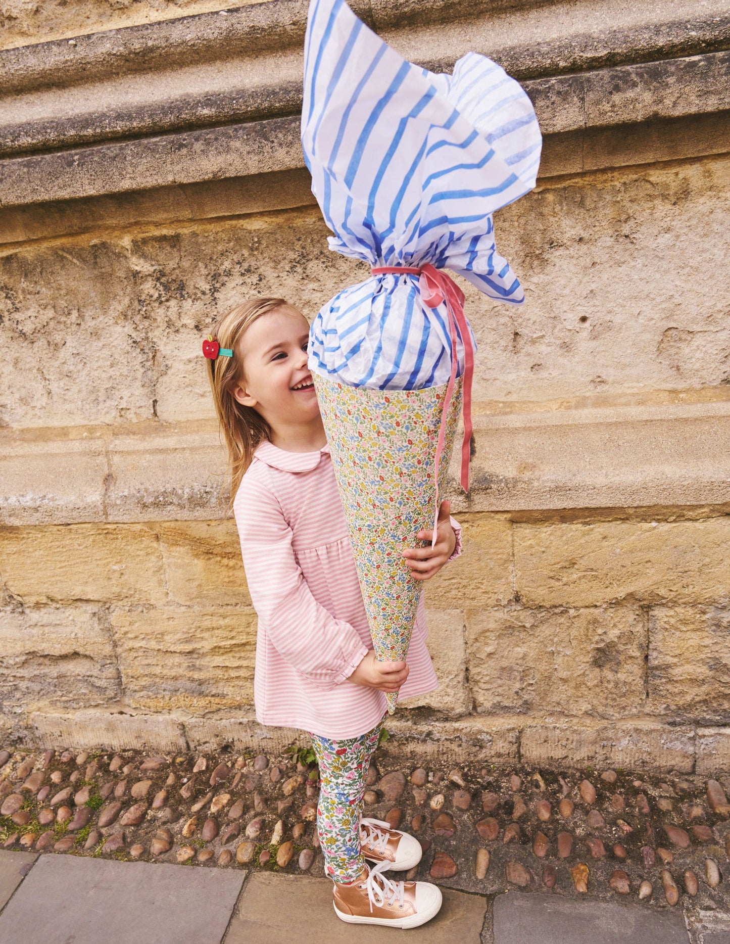 Lustige Leggings-Bunt mit Blumenwiese